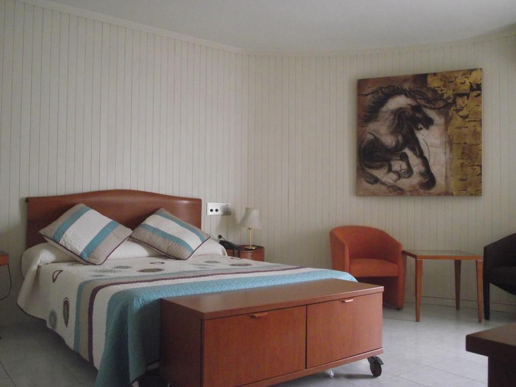 Ampuria Inn