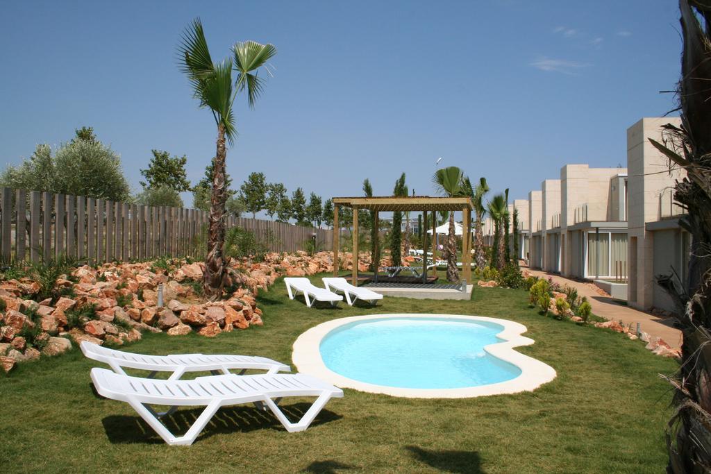 L'Escala Resort