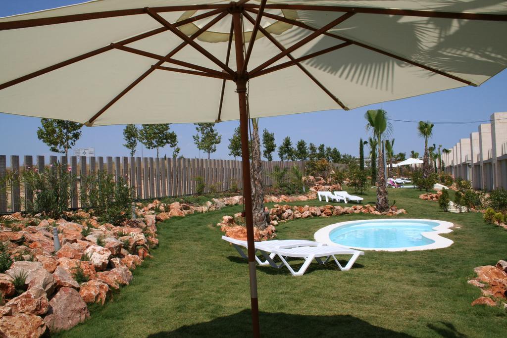 L'Escala Resort