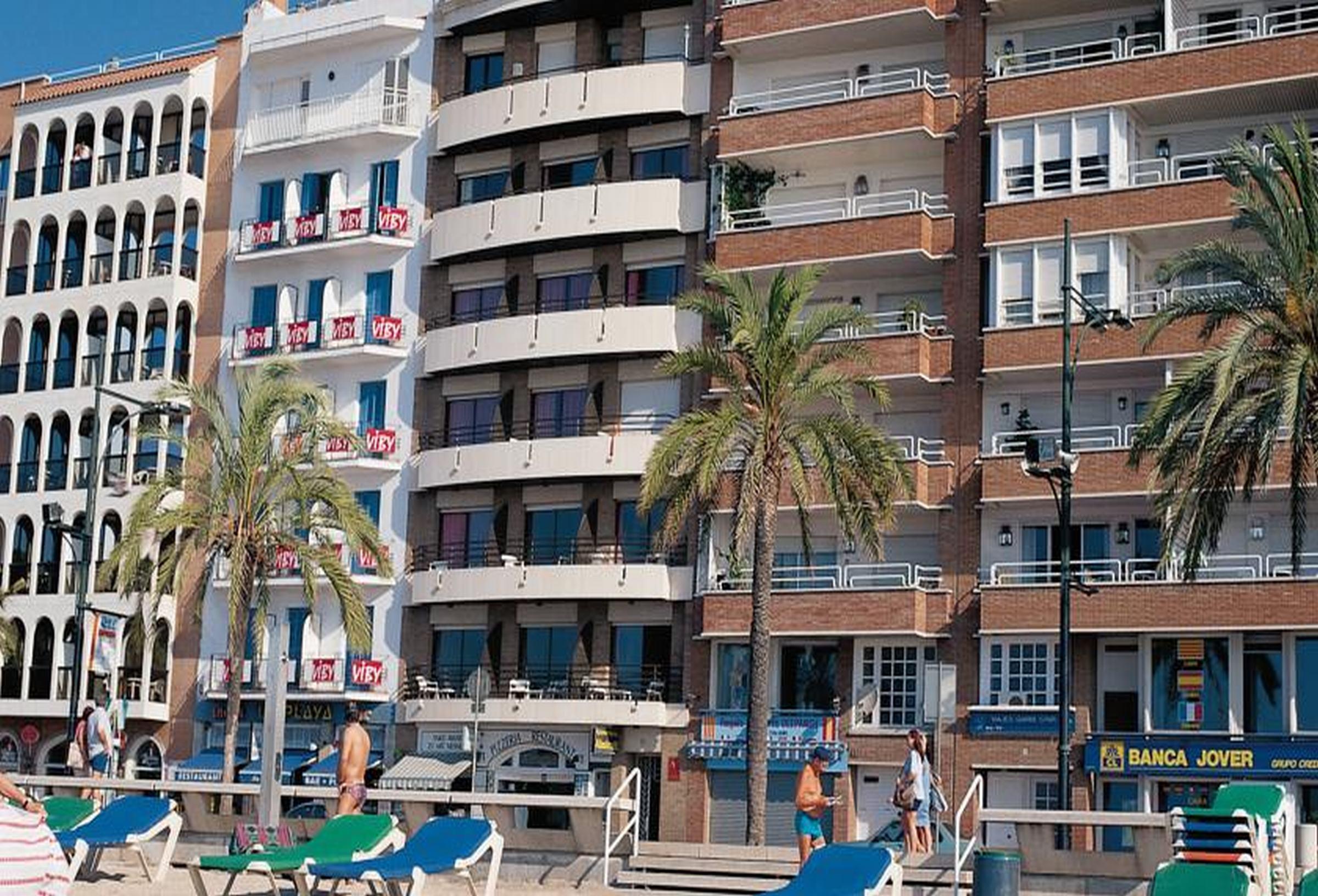 Almirall Apartaments