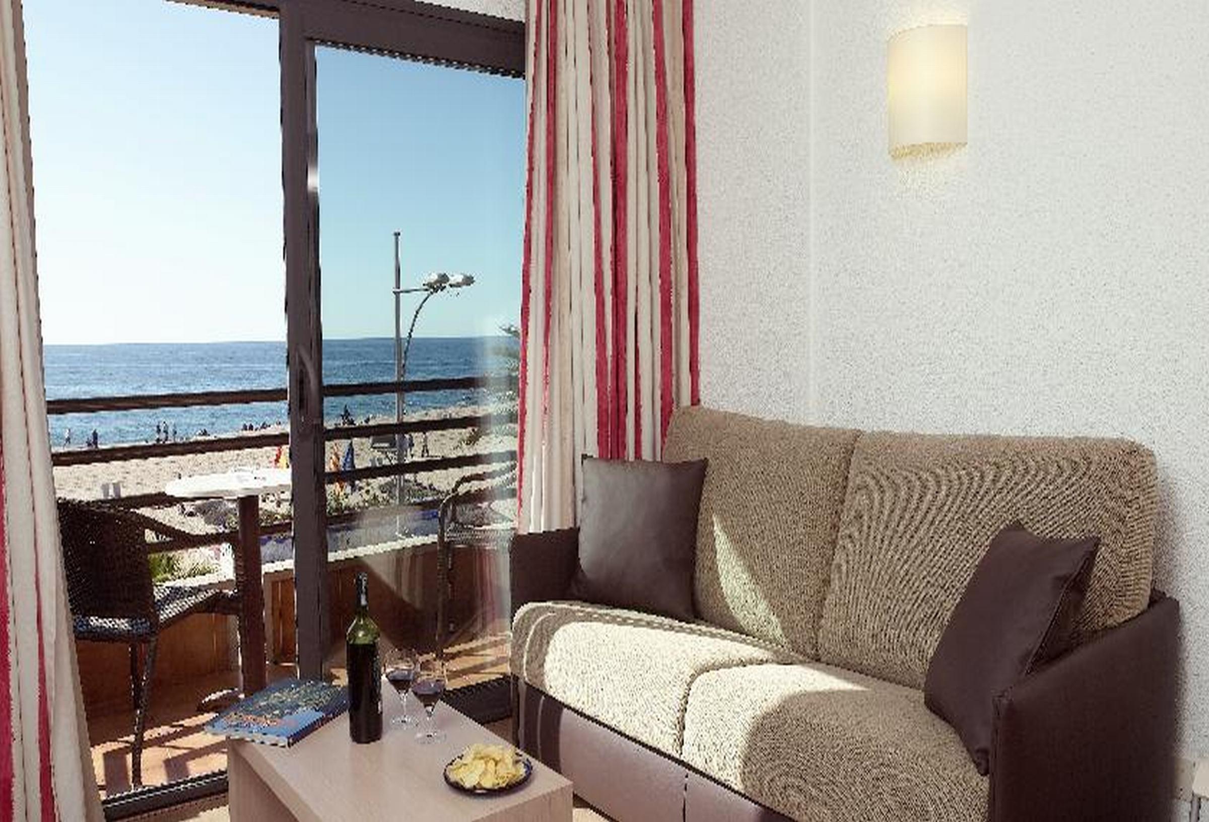 Almirall Apartaments