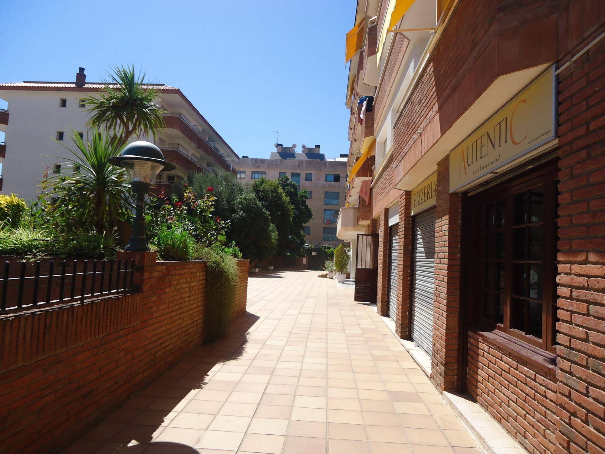 Apartamentos Antillas Fenals