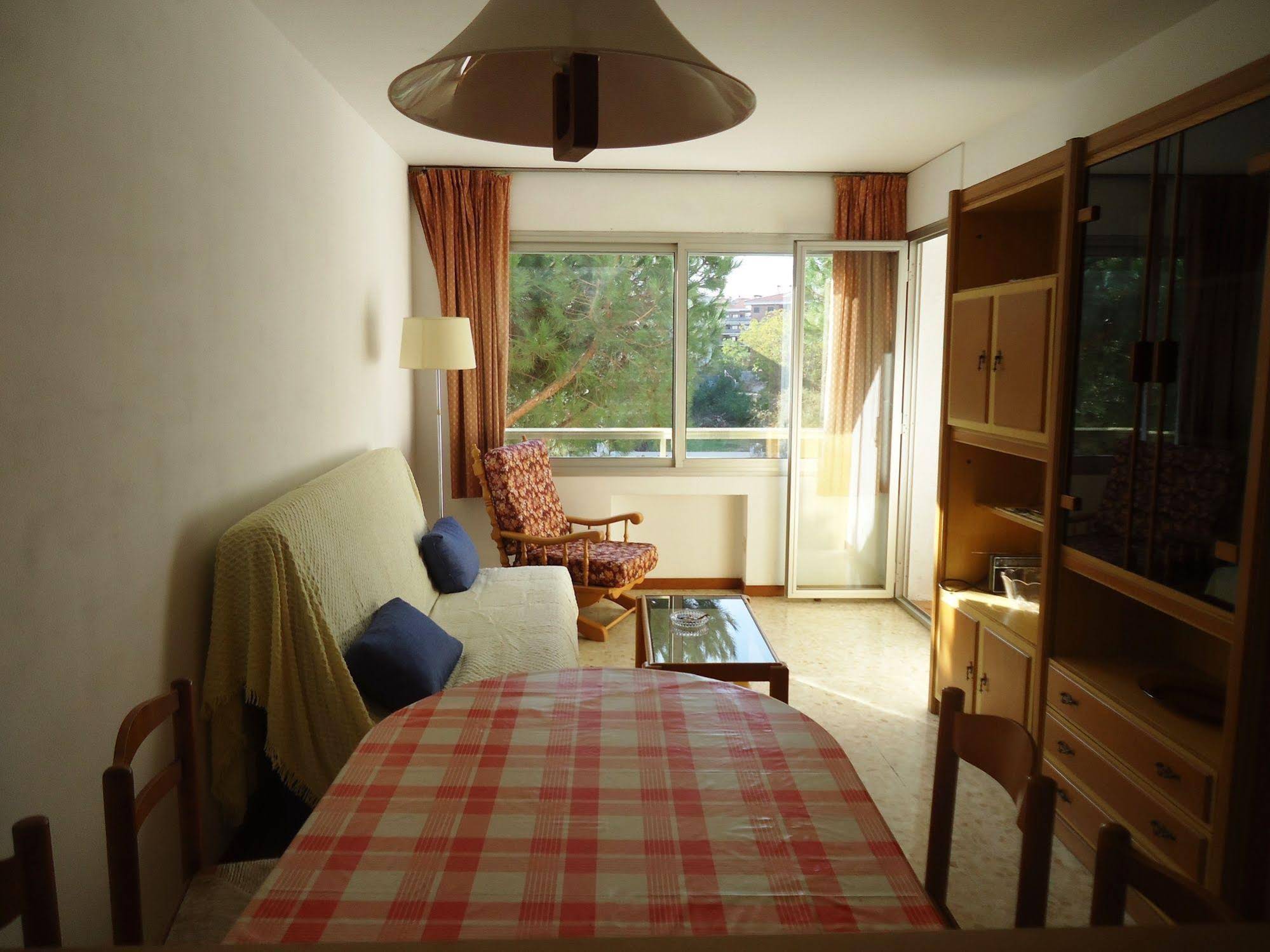 Apartamentos Antillas Fenals