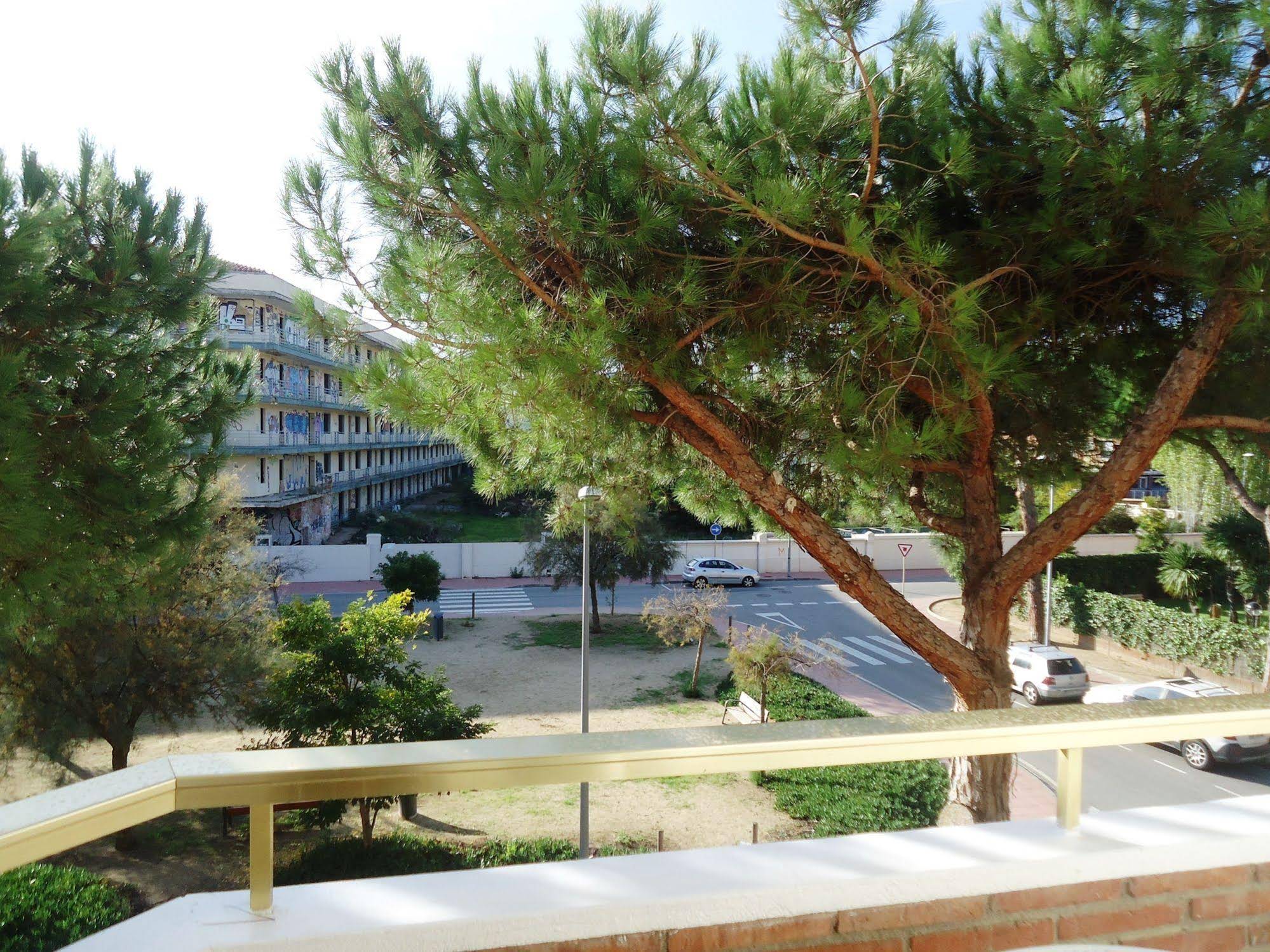 Apartamentos Antillas Fenals