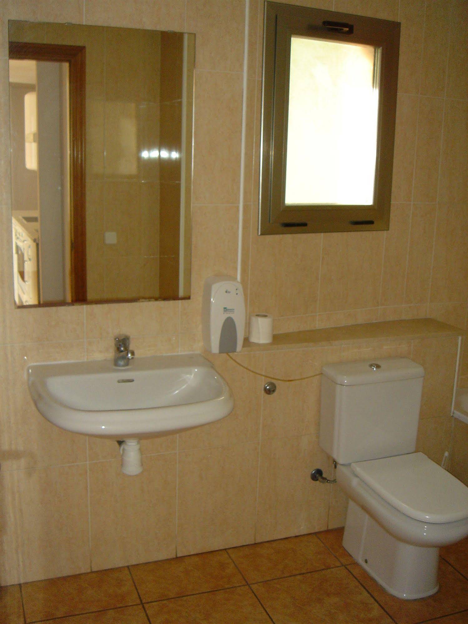 Apartamentos Blanco y Negro