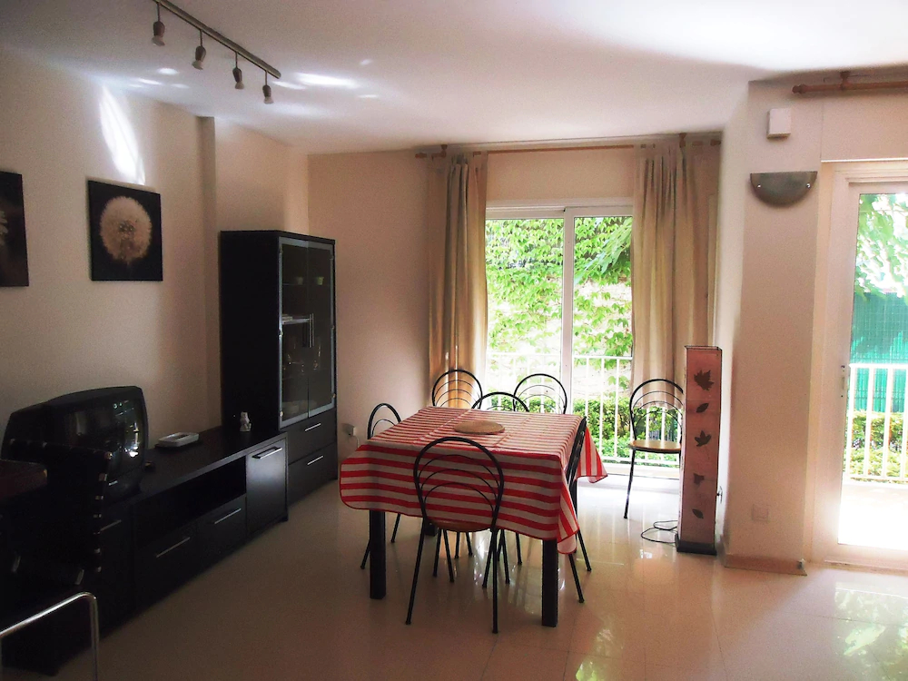 Apartamentos Oliveras