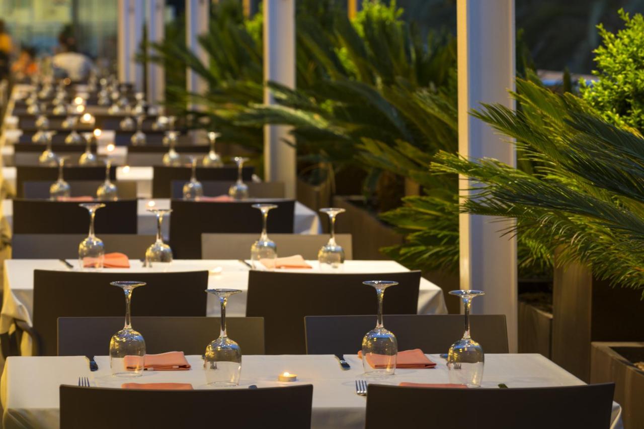 Aparthotel Costa Encantada