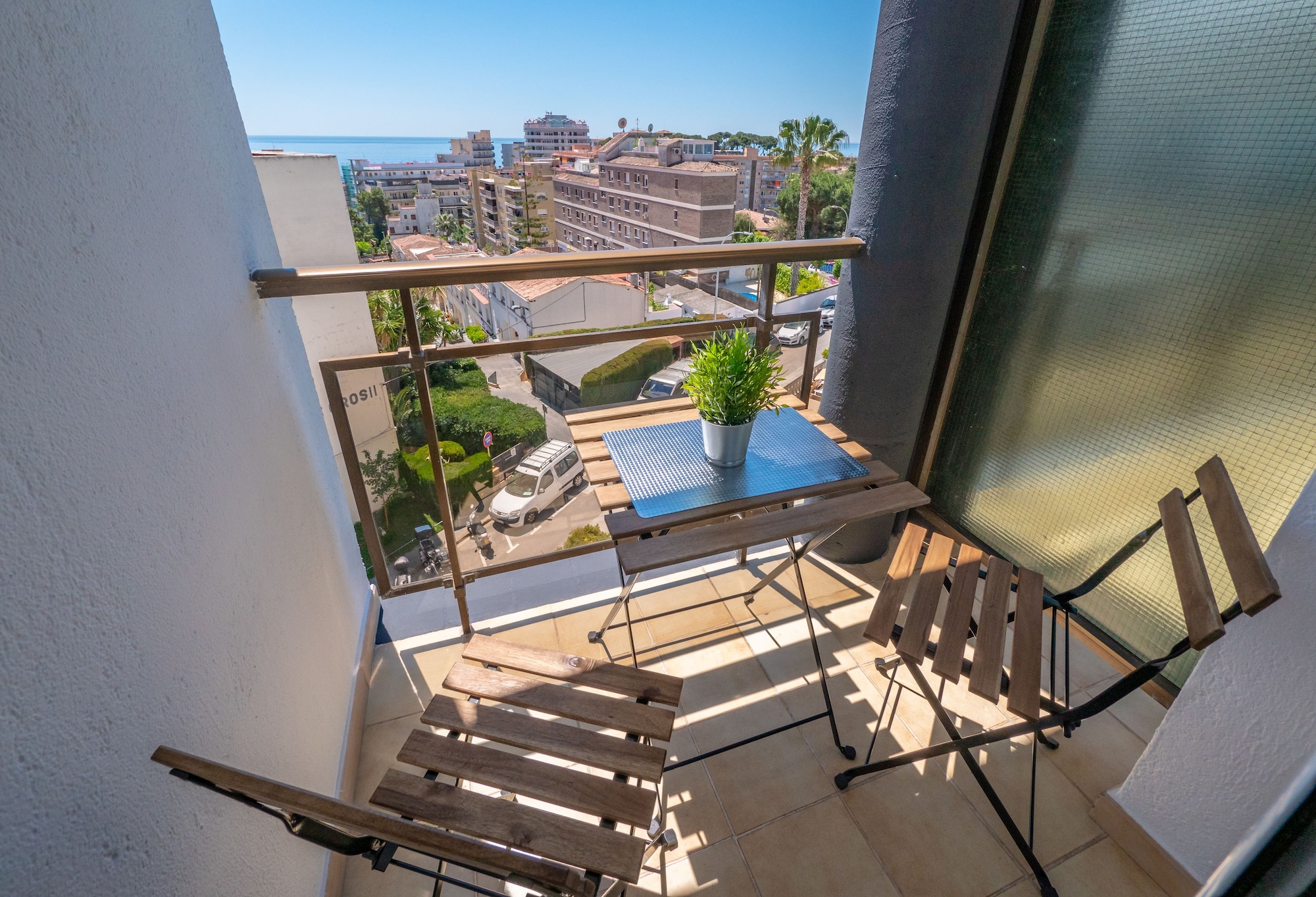 AR Melrose Place Apartments