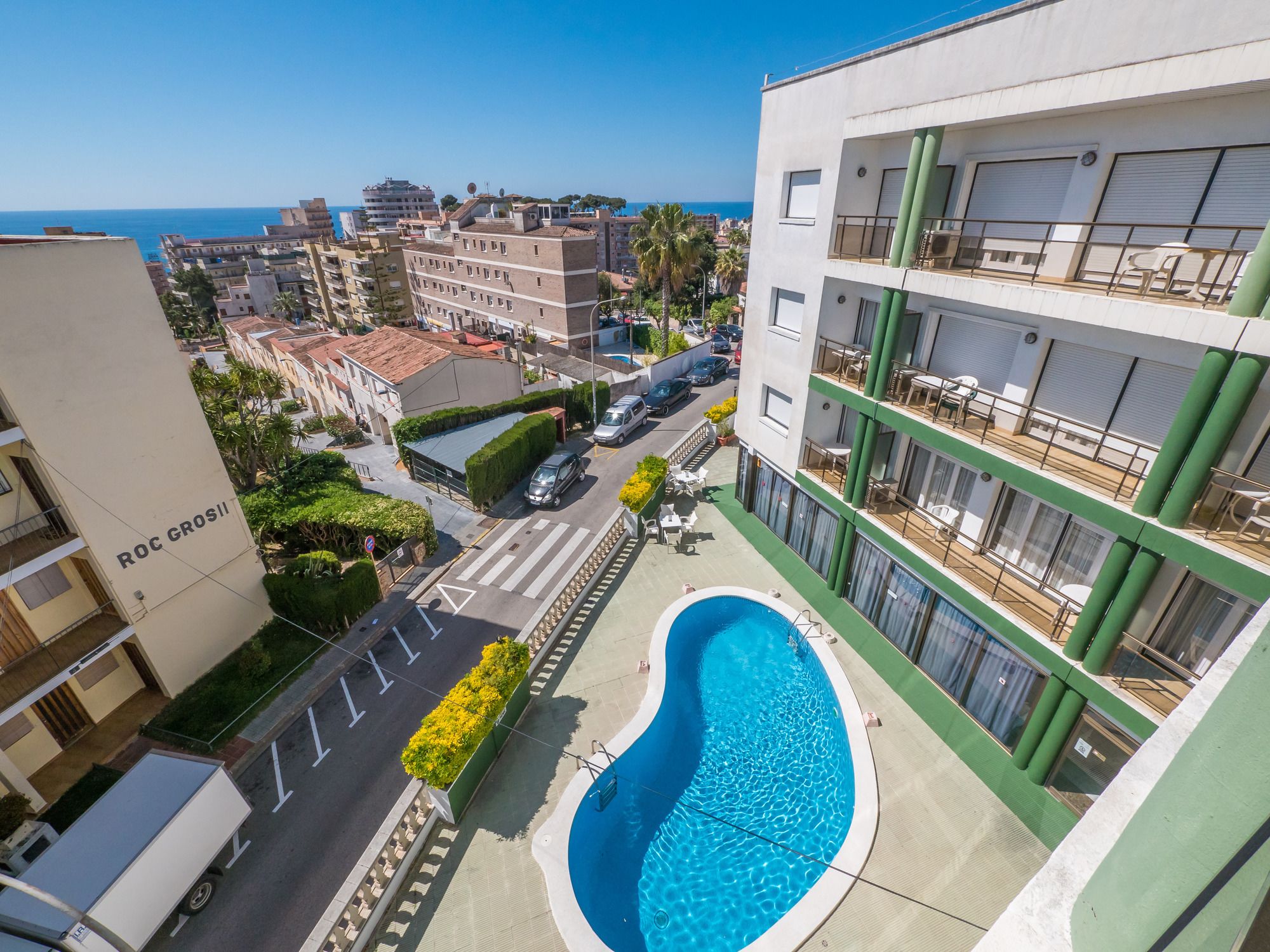 AR Melrose Place Apartments