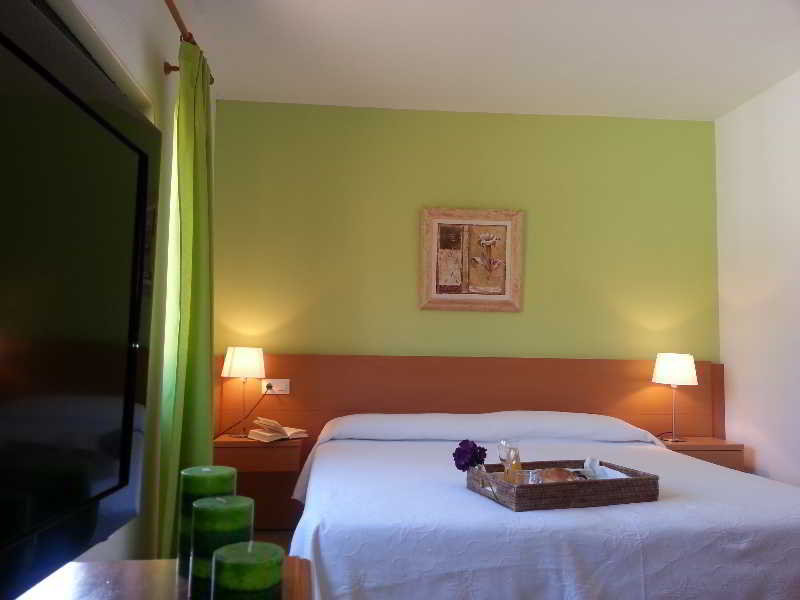 Clipper Hotel & Villas
