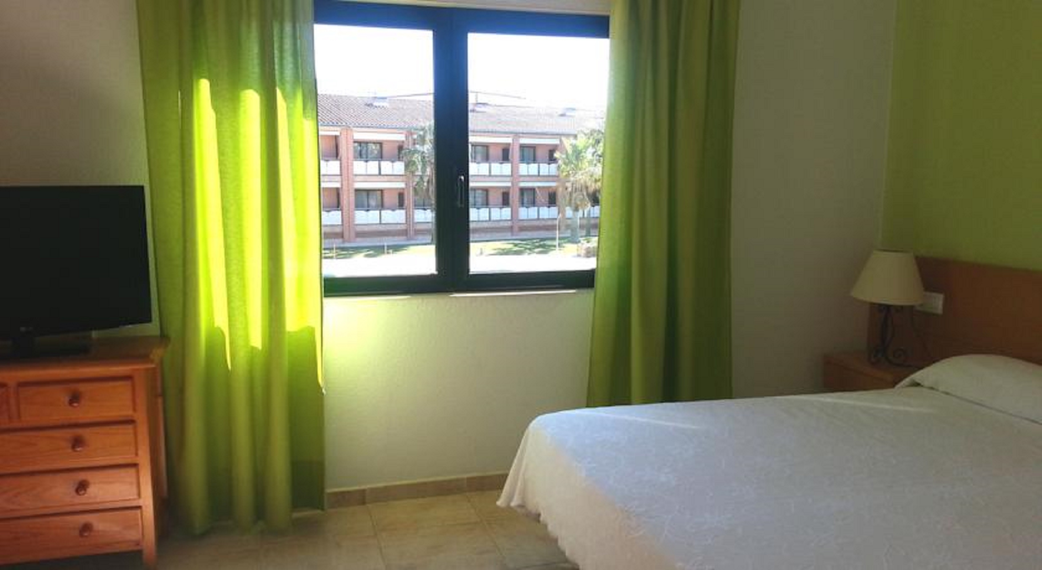 Clipper Hotel & Villas