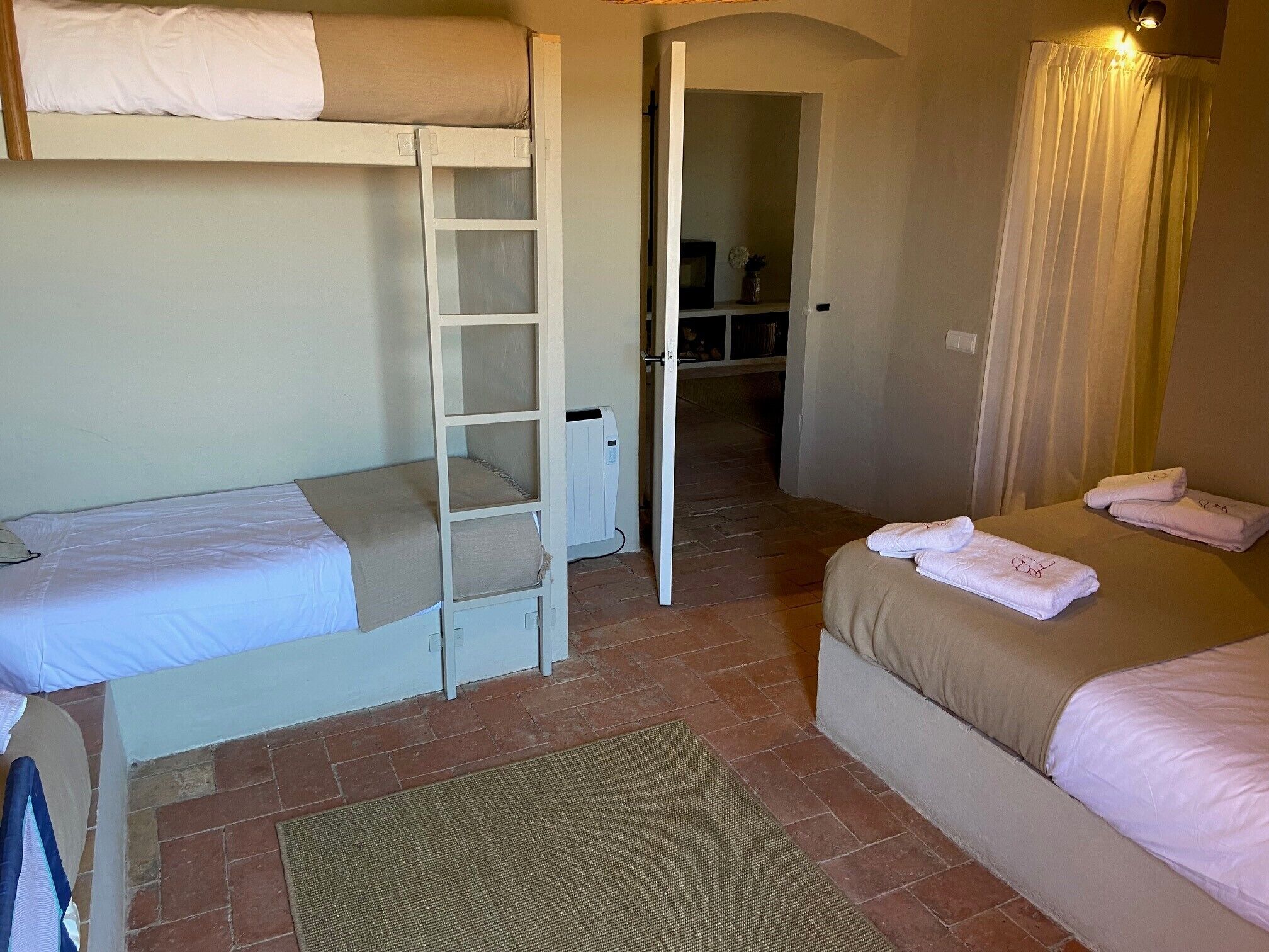 Torre Bertrana By Duquessa Hotel Collection