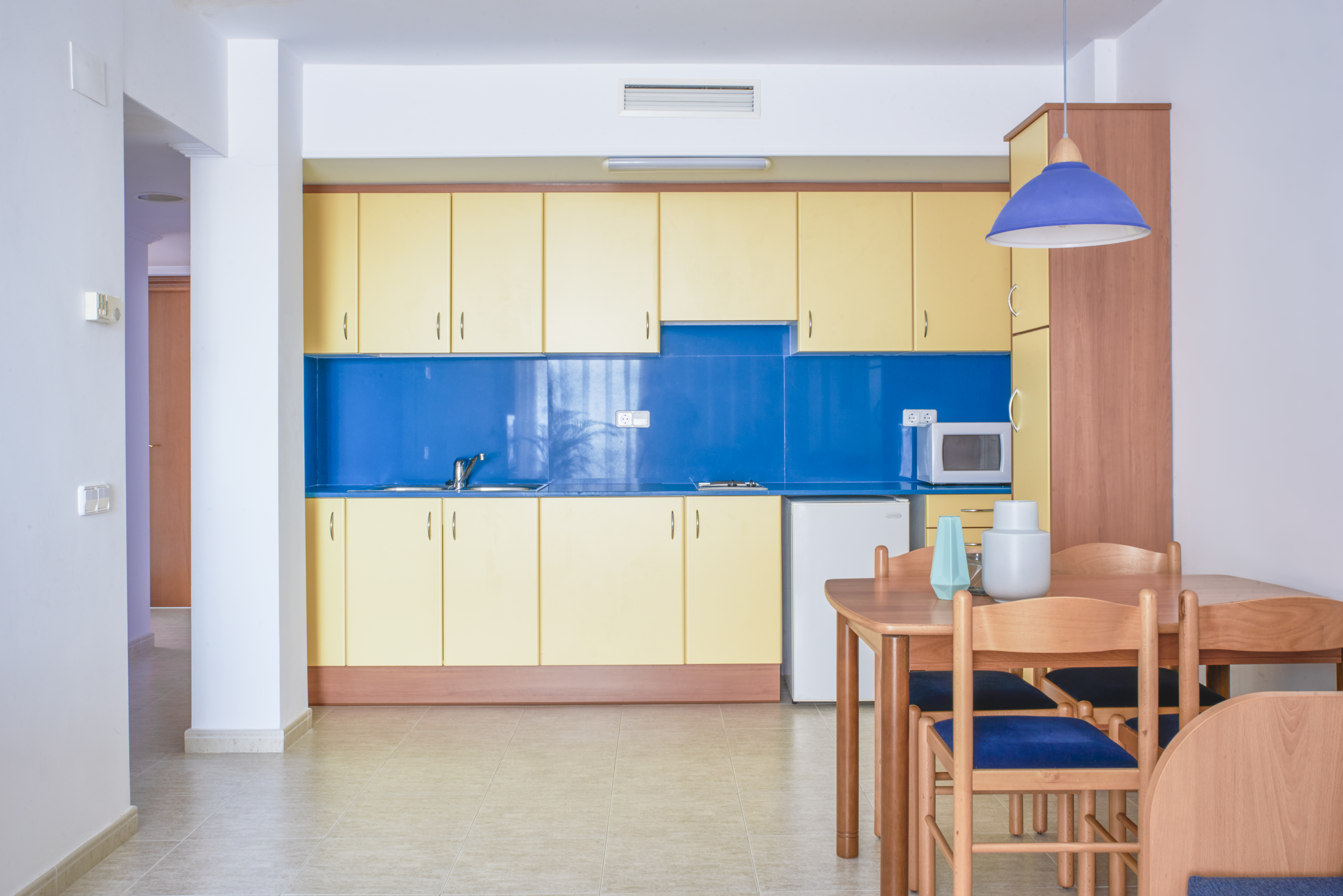 Beatrix 2000 - Caliu apartments