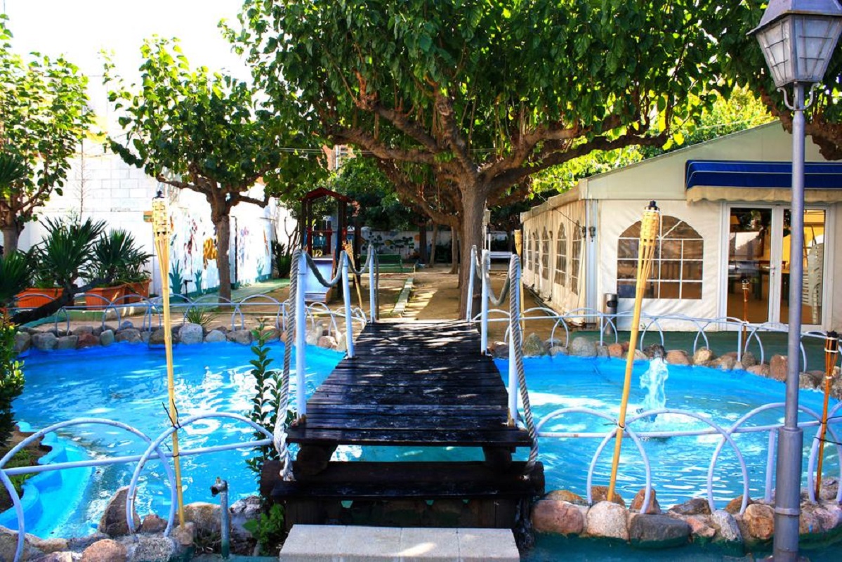 Royal Beach Apartments