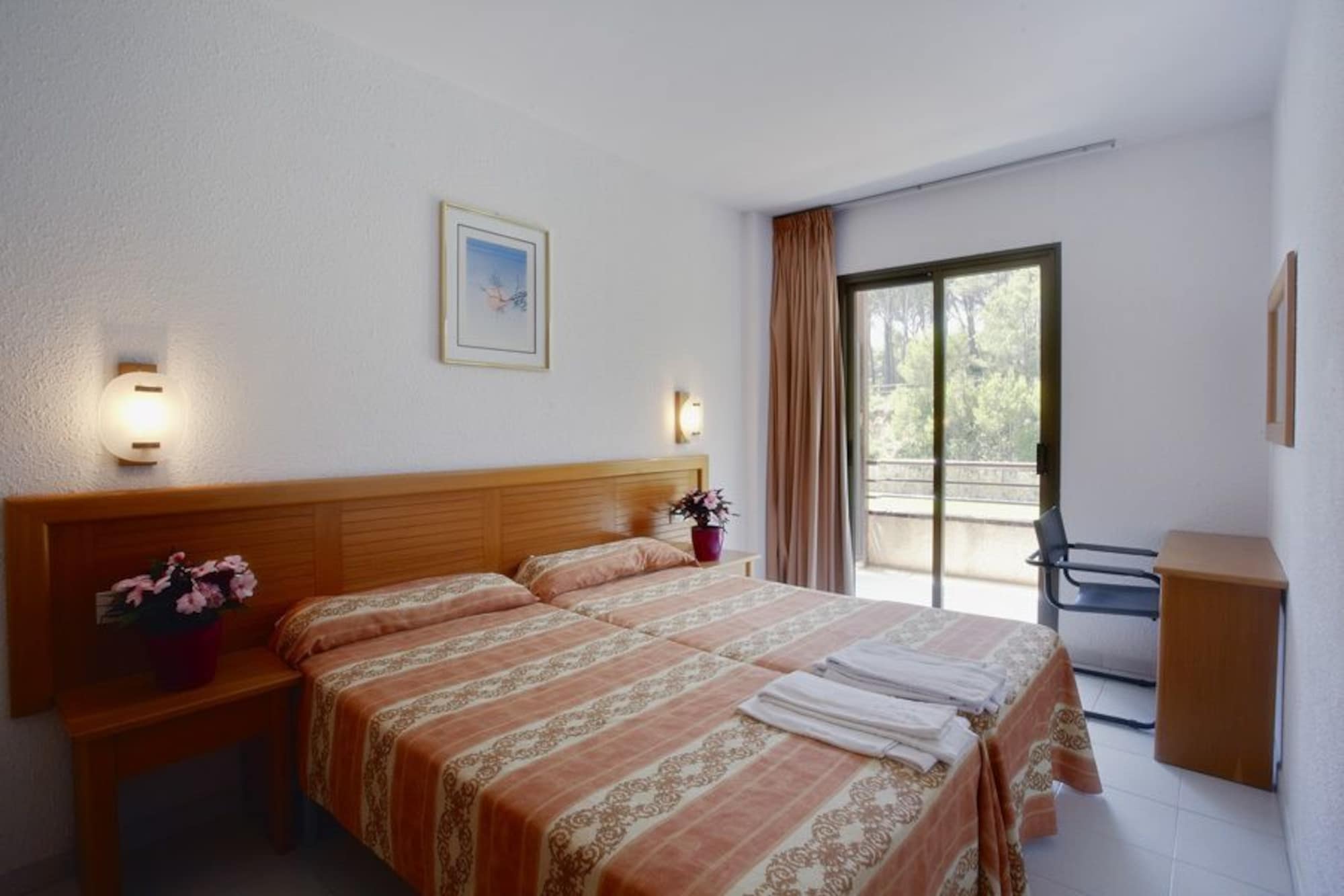 Aparthotel & Village Golf Beach