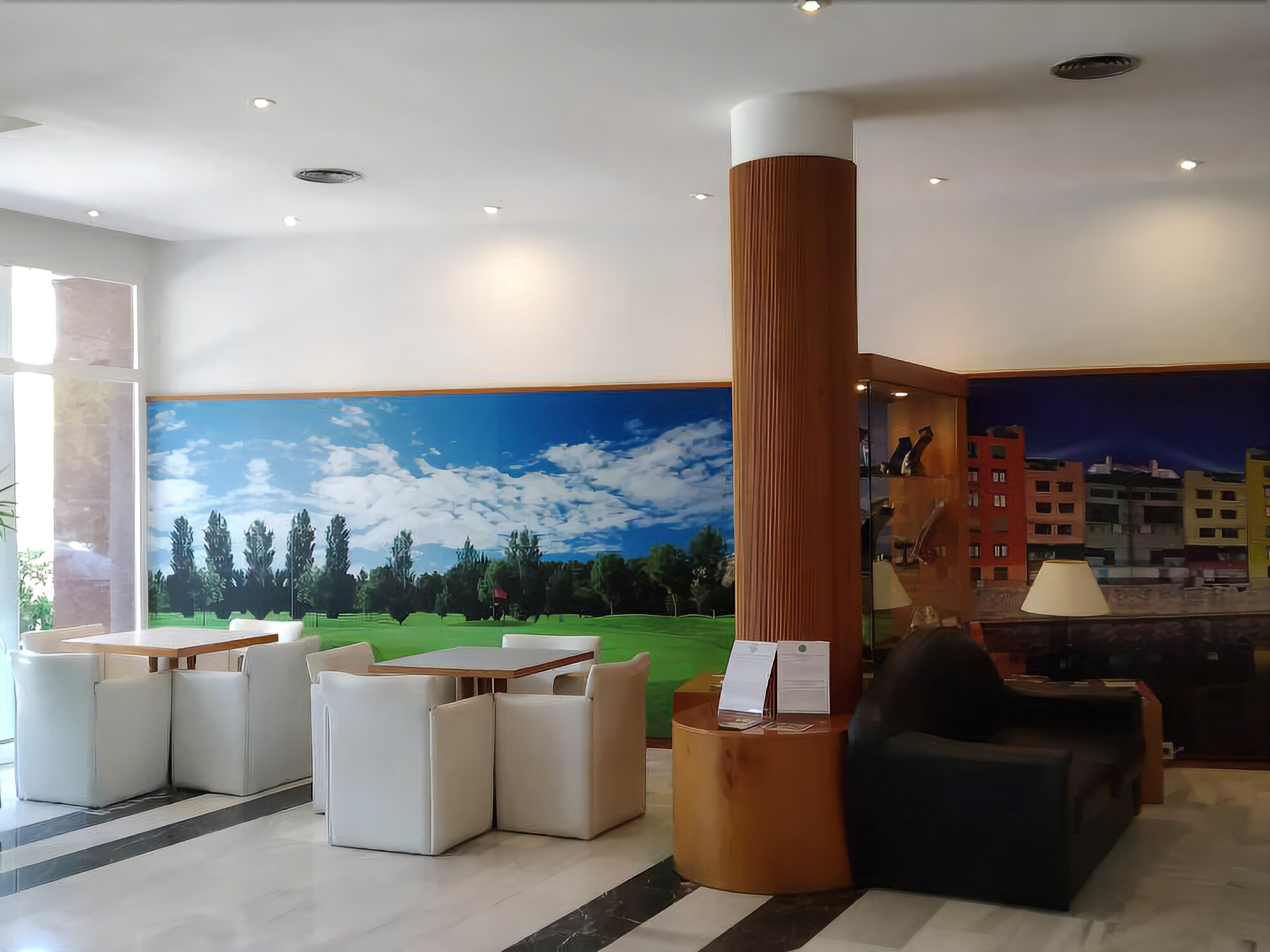 Aparthotel & Village Golf Beach