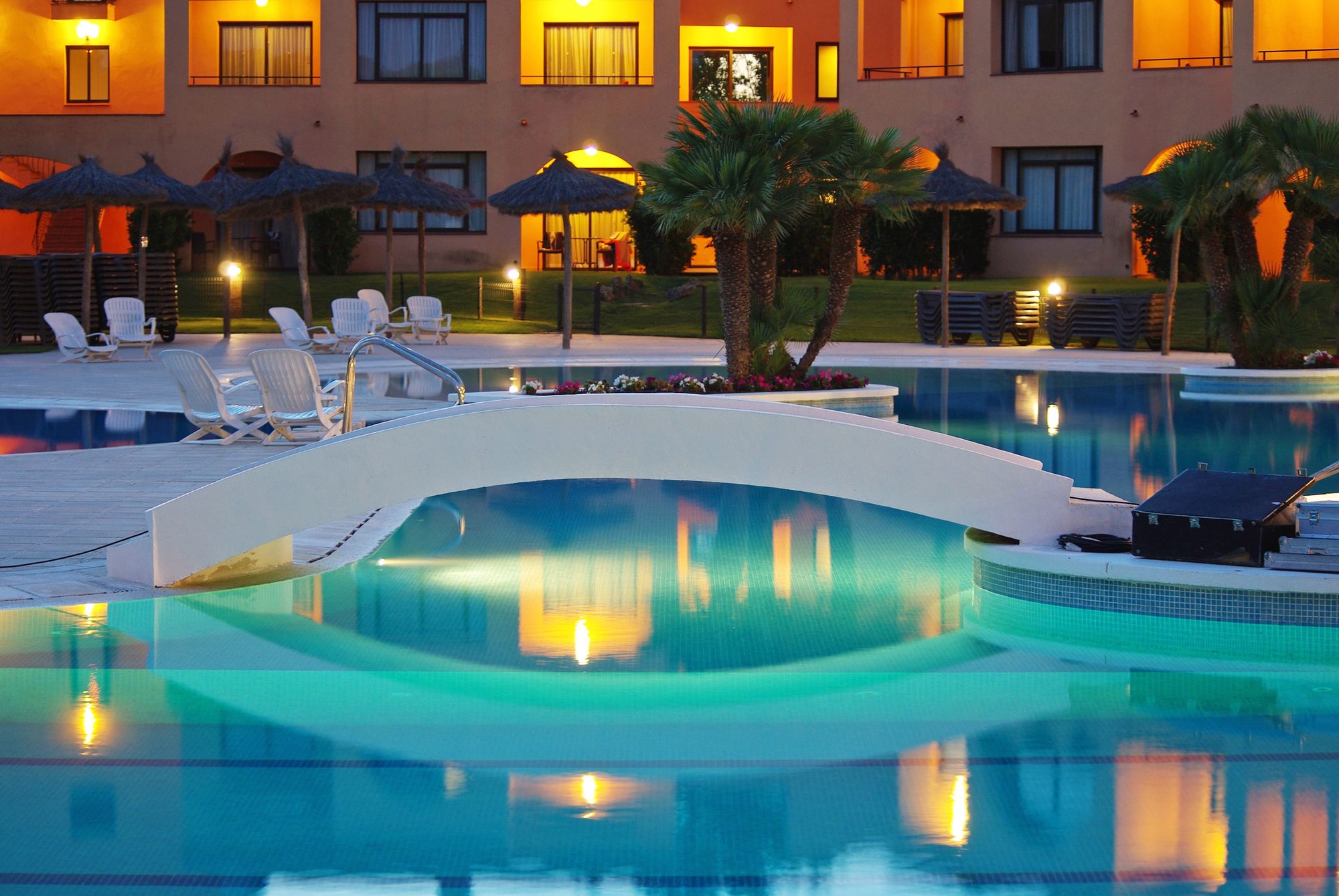 La Costa Beach & Golf Resort