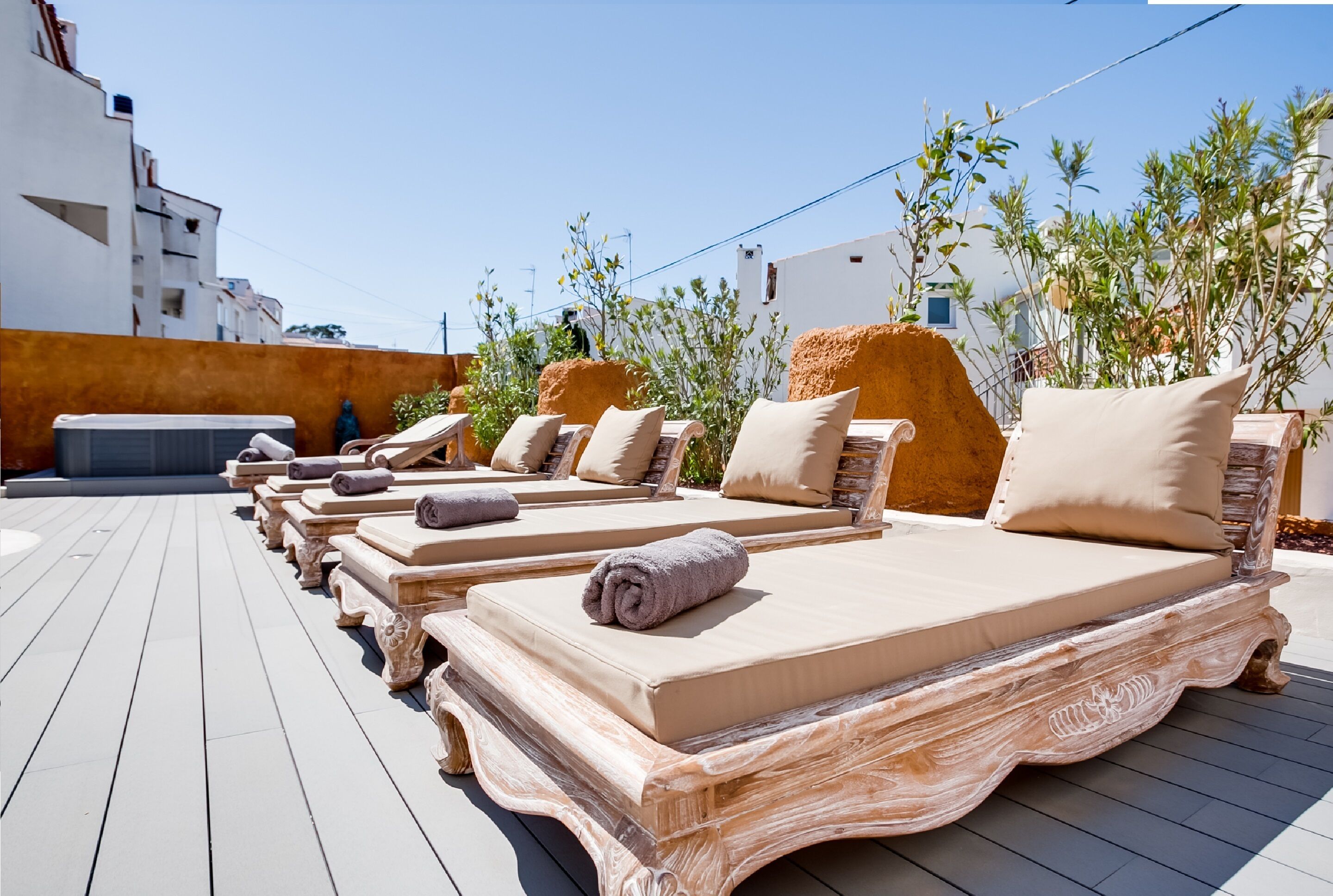 Vista Roses Mar - Villas Batik