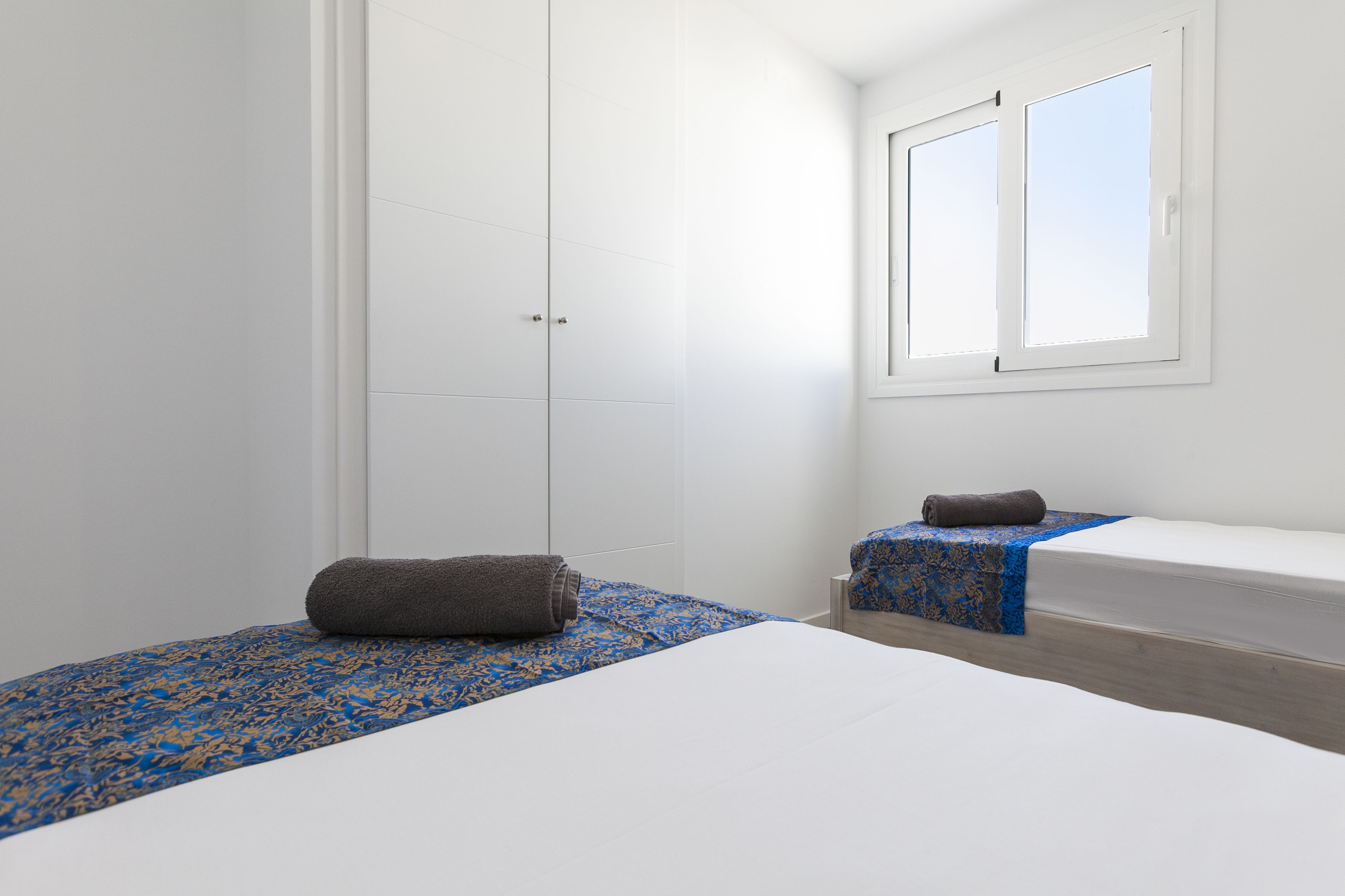 Vista Roses Mar - Villas Batik