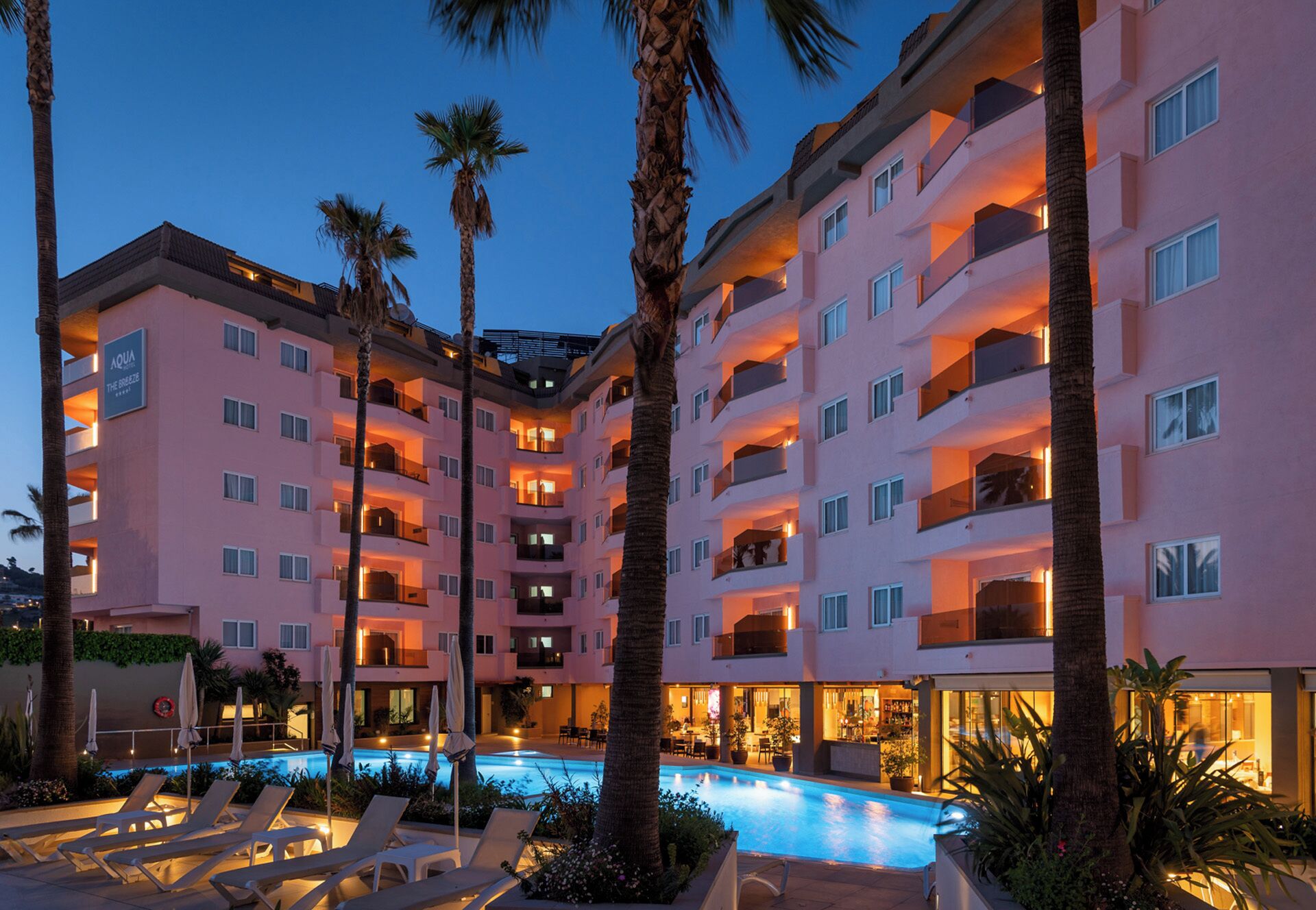 AQUA Hotel The Breeze & Spa