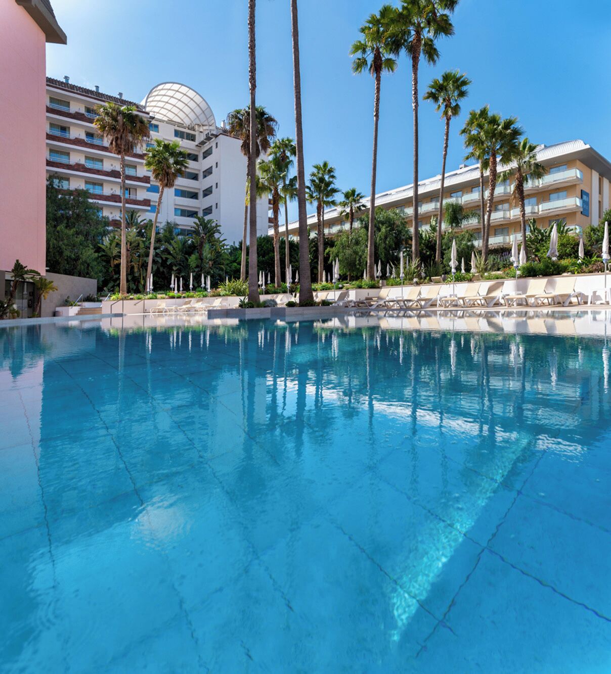 AQUA Hotel The Breeze & Spa