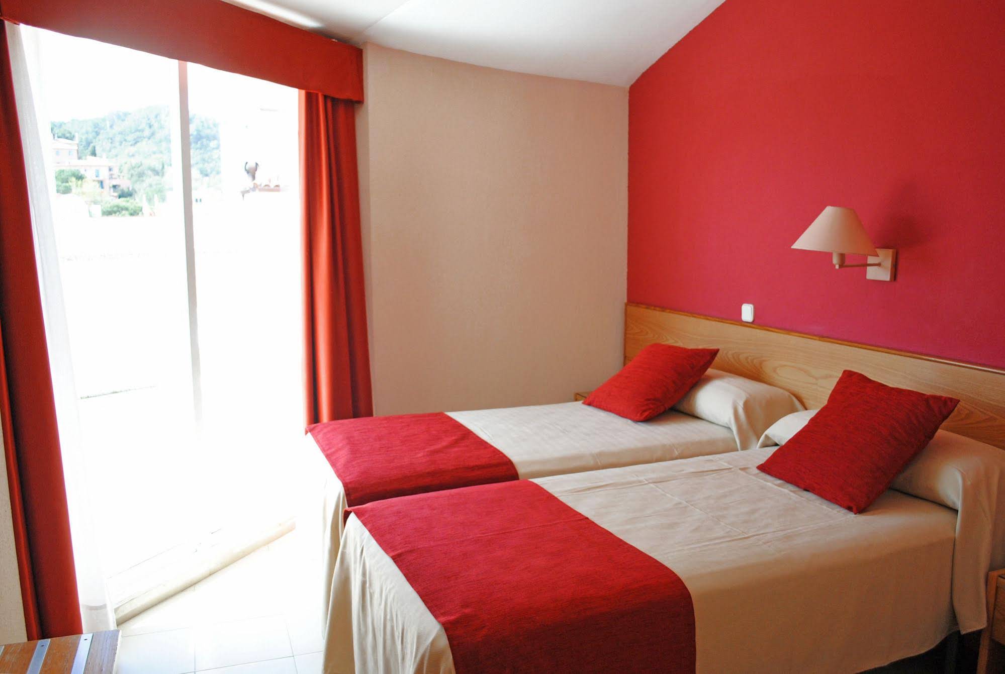 Hotel URH Novo Park