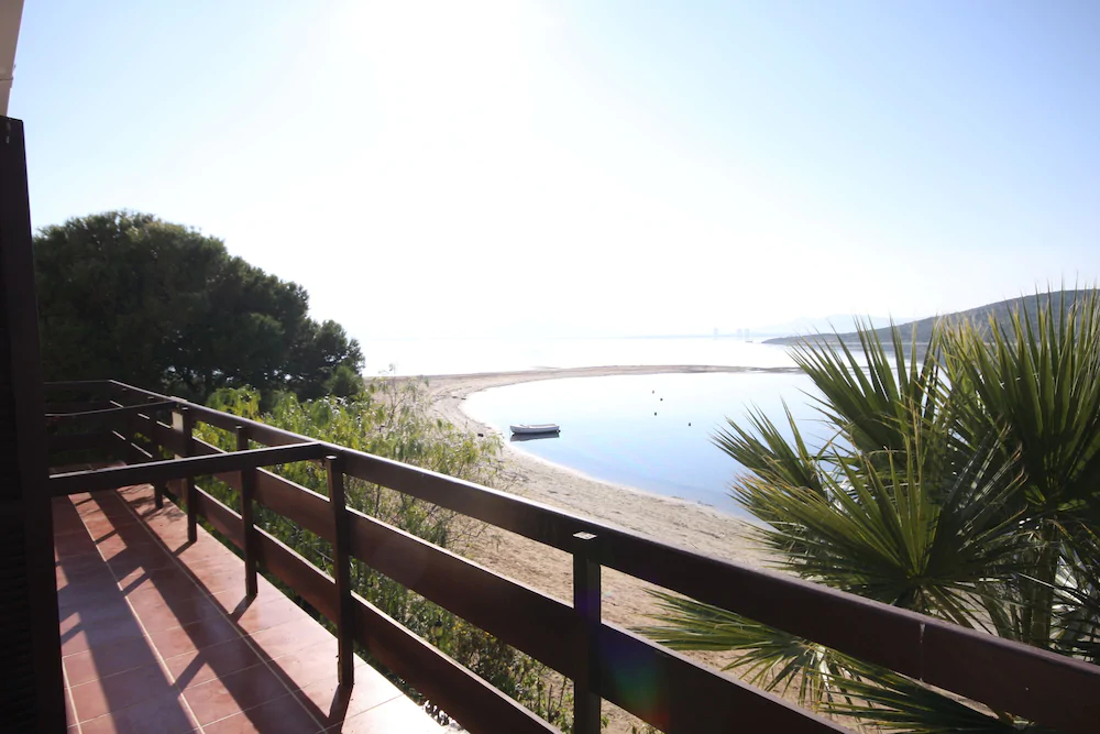 Inmovecos Bahía De Las Palmeras