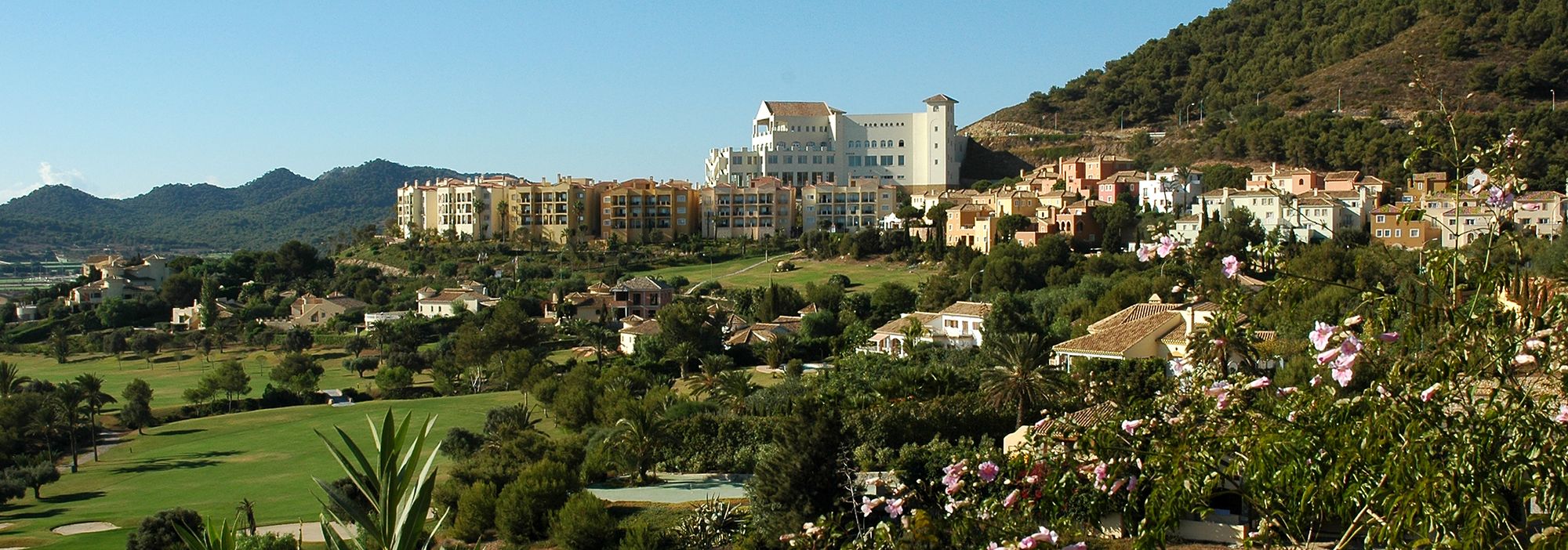 Ona Lomas Village