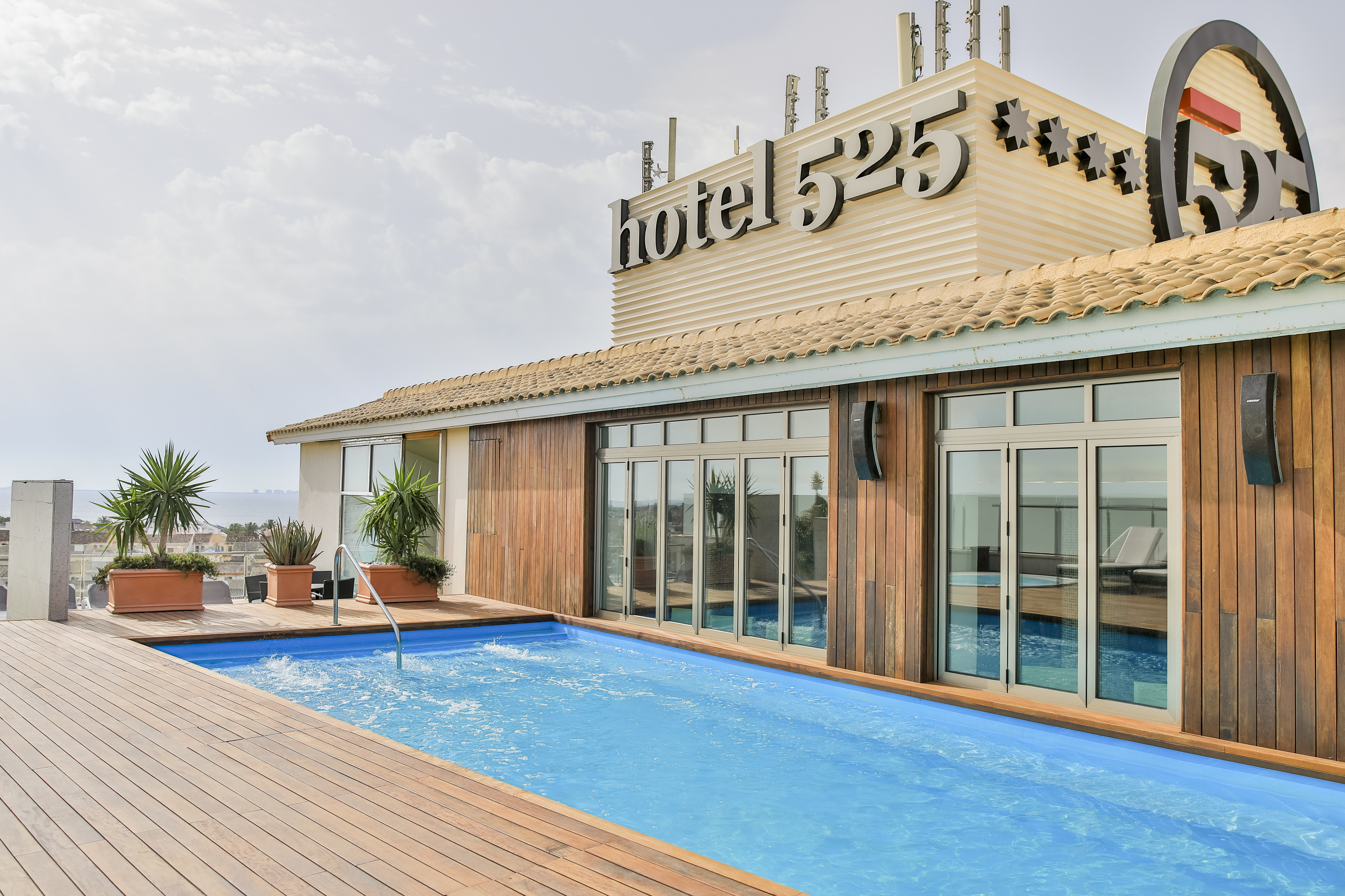 Apartamentos 525