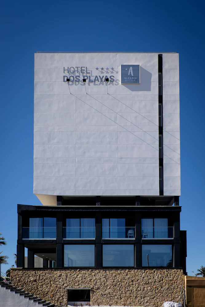 Hotel Dos Playas - 30º Hotels