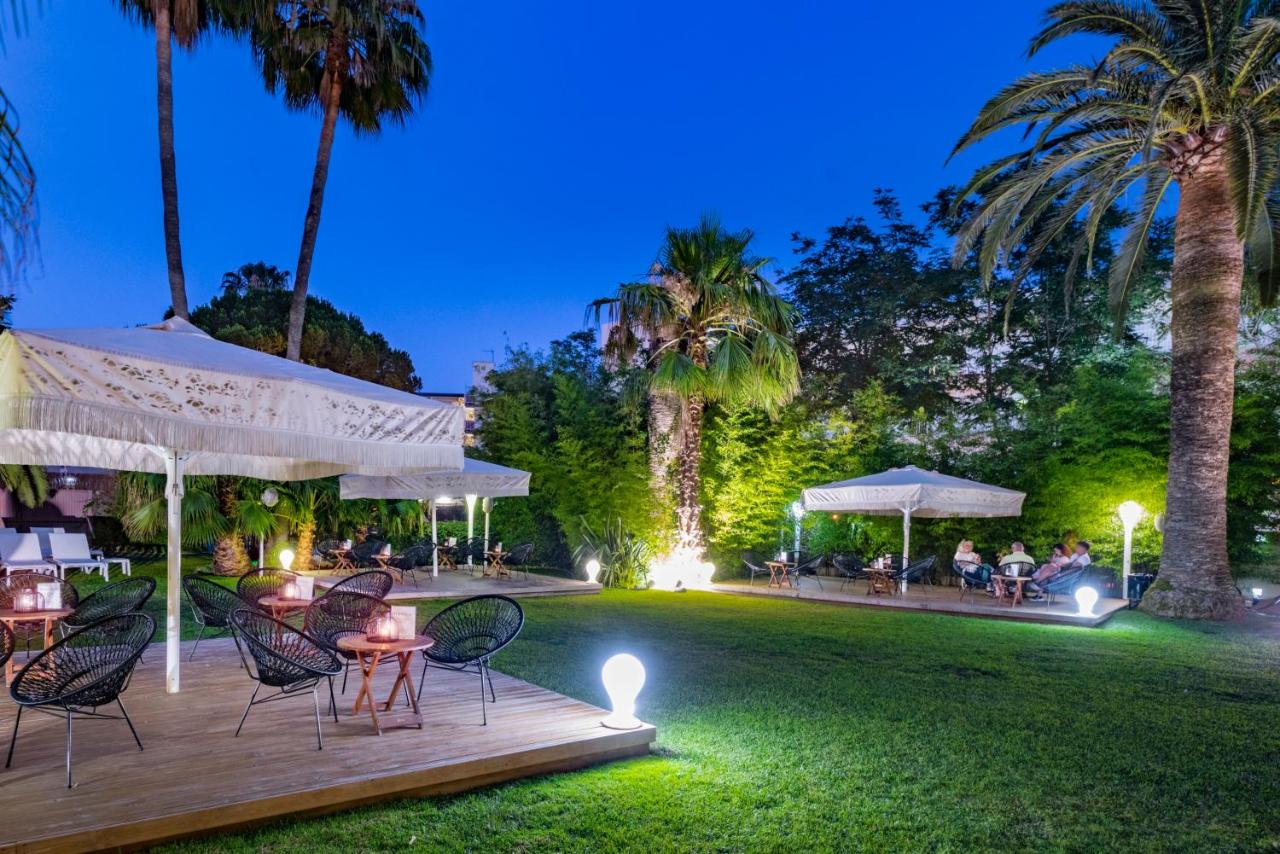 Mònica Hotel