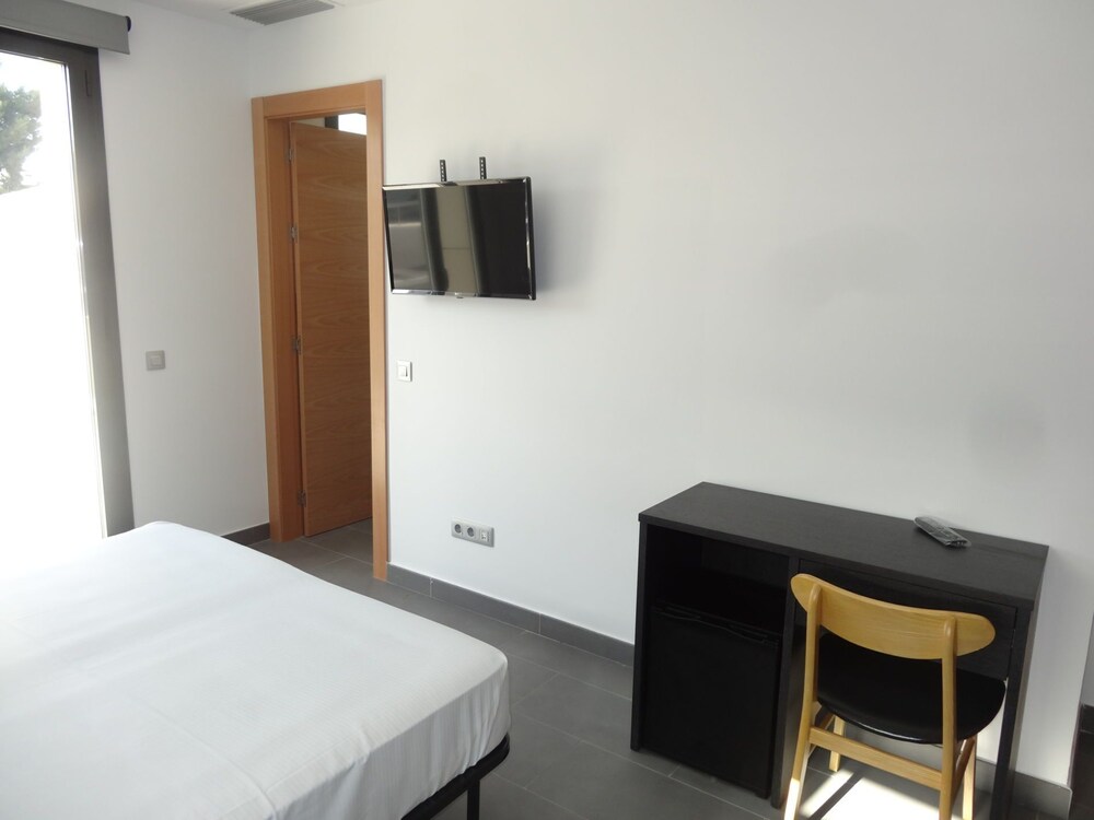 Hotel 6 Bis