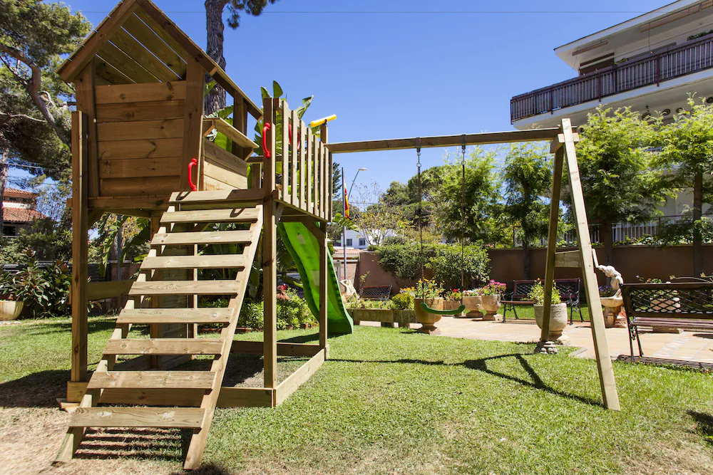 Velor Apartments