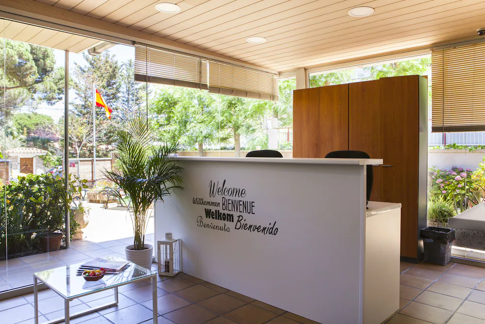 Velor Apartments