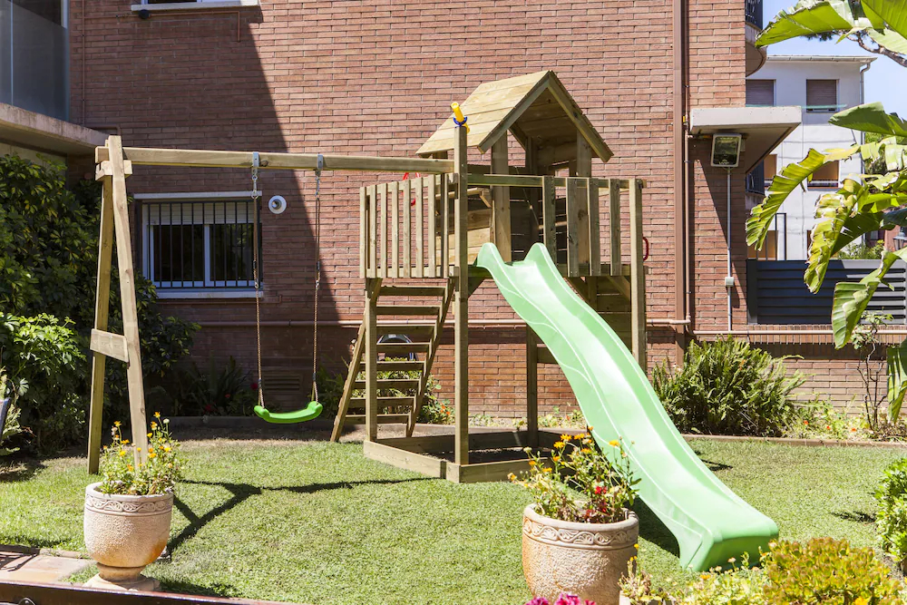 Velor Apartments