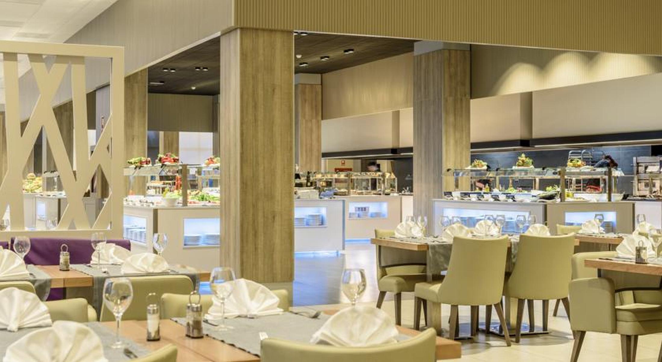 Estival Park Hotel