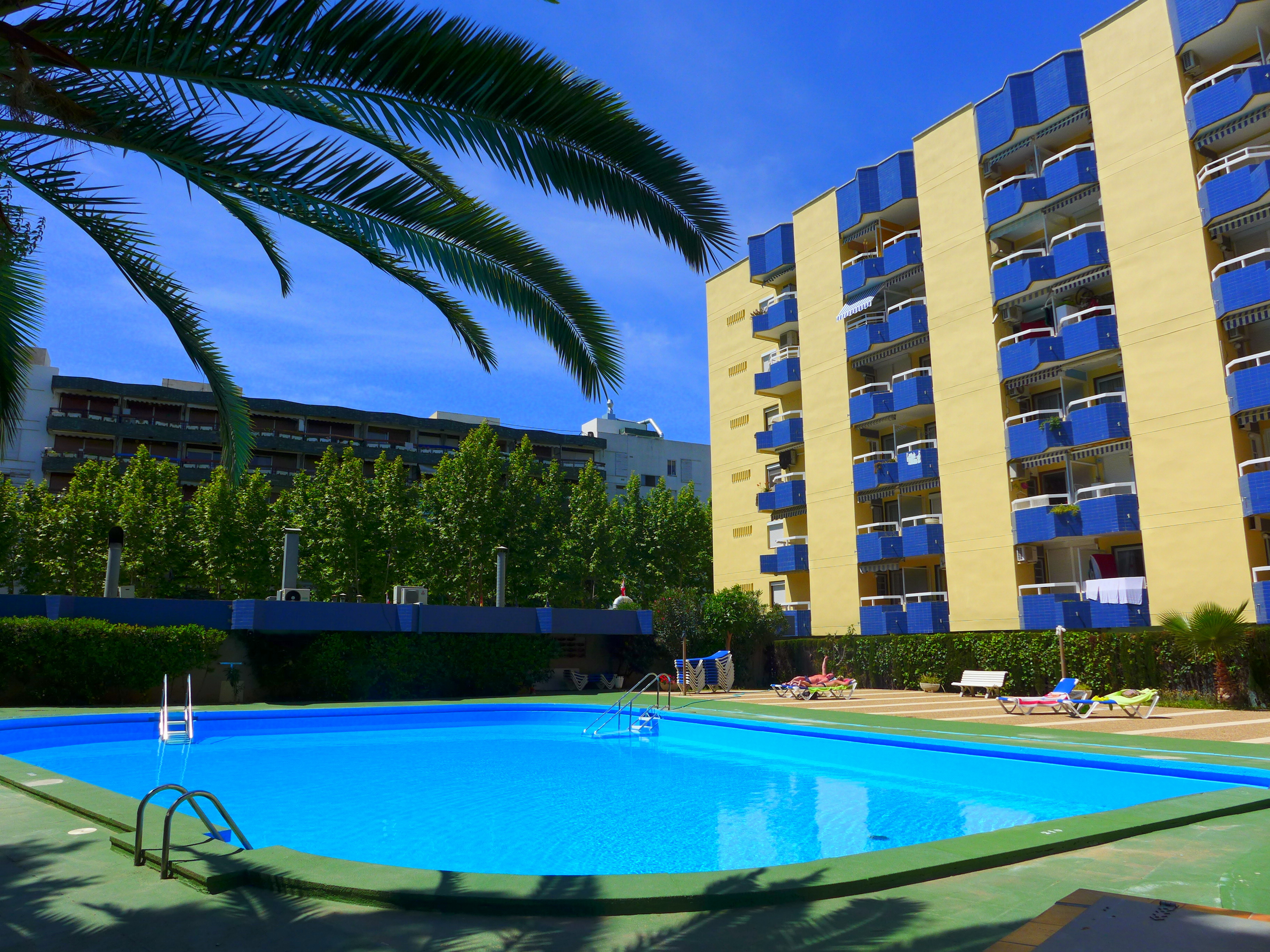 Alboran Apartamentos