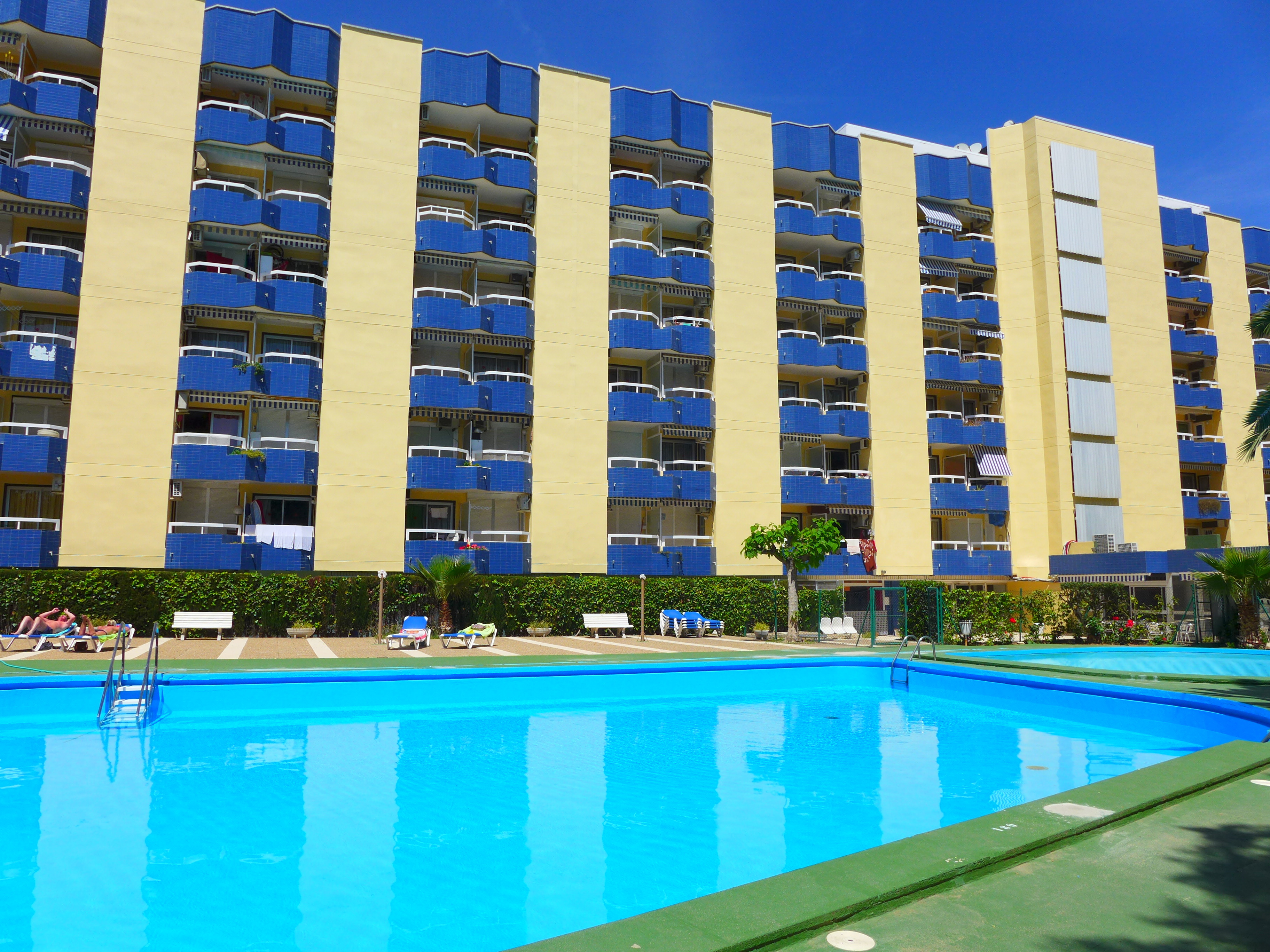Alboran Apartamentos
