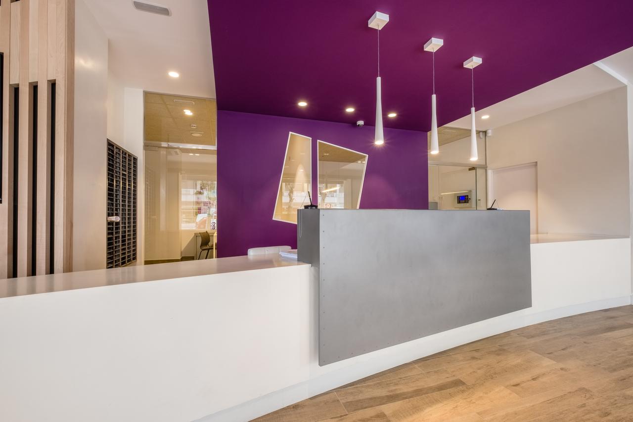 Aparthotel California