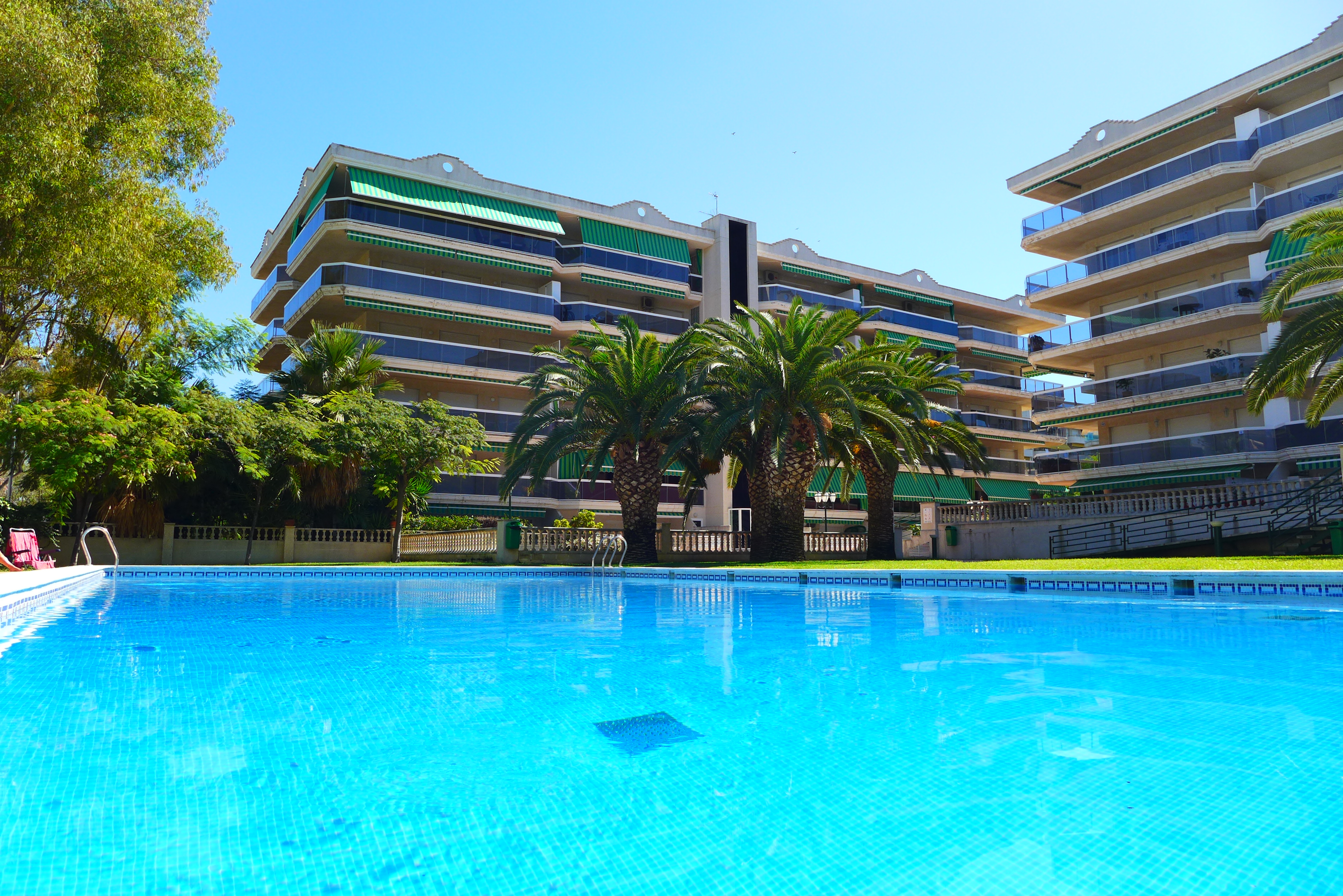 Apartments Living Park-Aventura