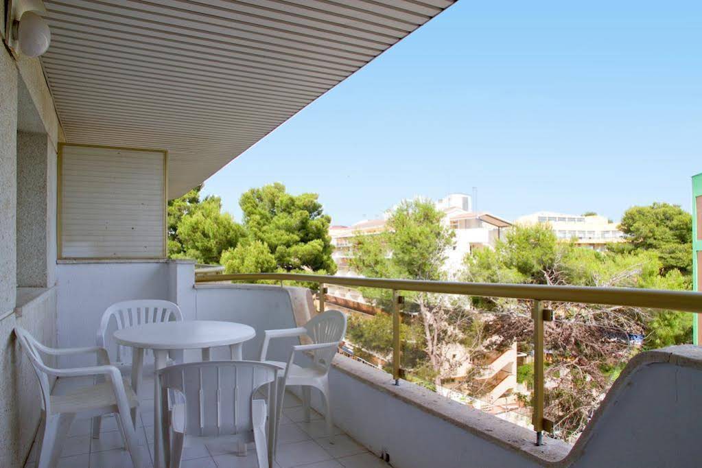 Arquus Salou by Rentalmar