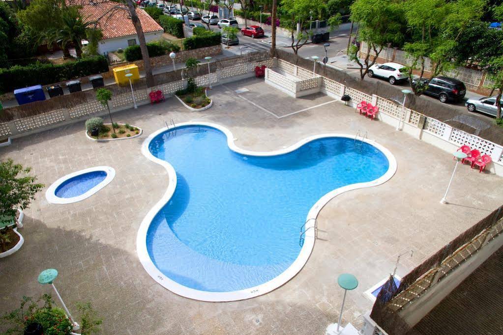Arquus Salou by Rentalmar