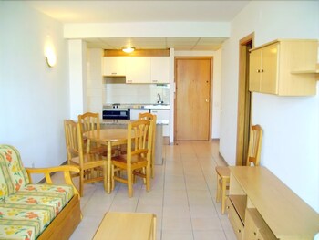 Catalonia Apartamentos