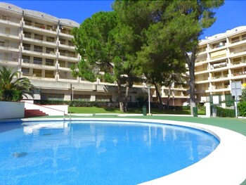 Catalonia Apartamentos