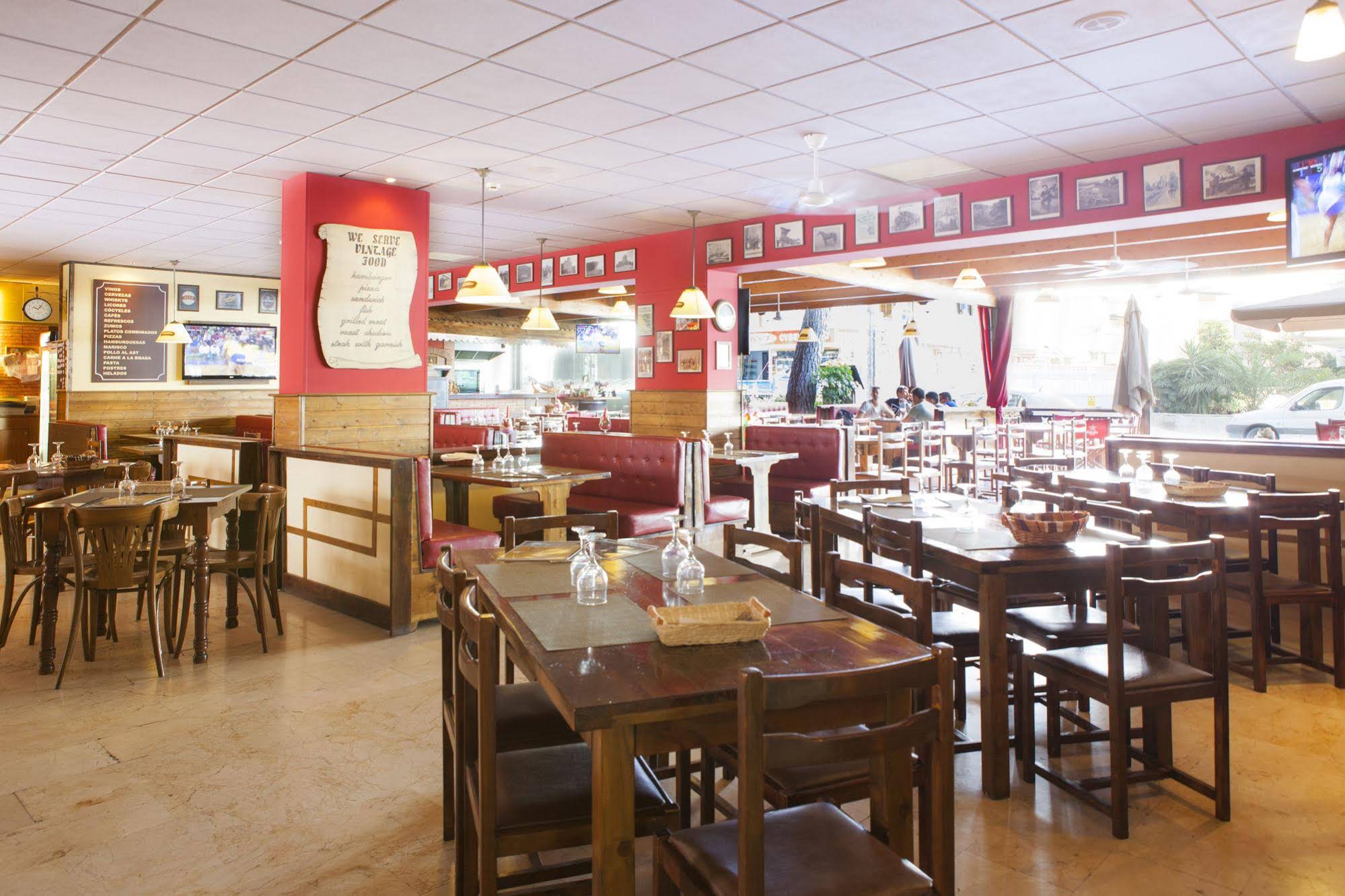 Hotel Salou Beach