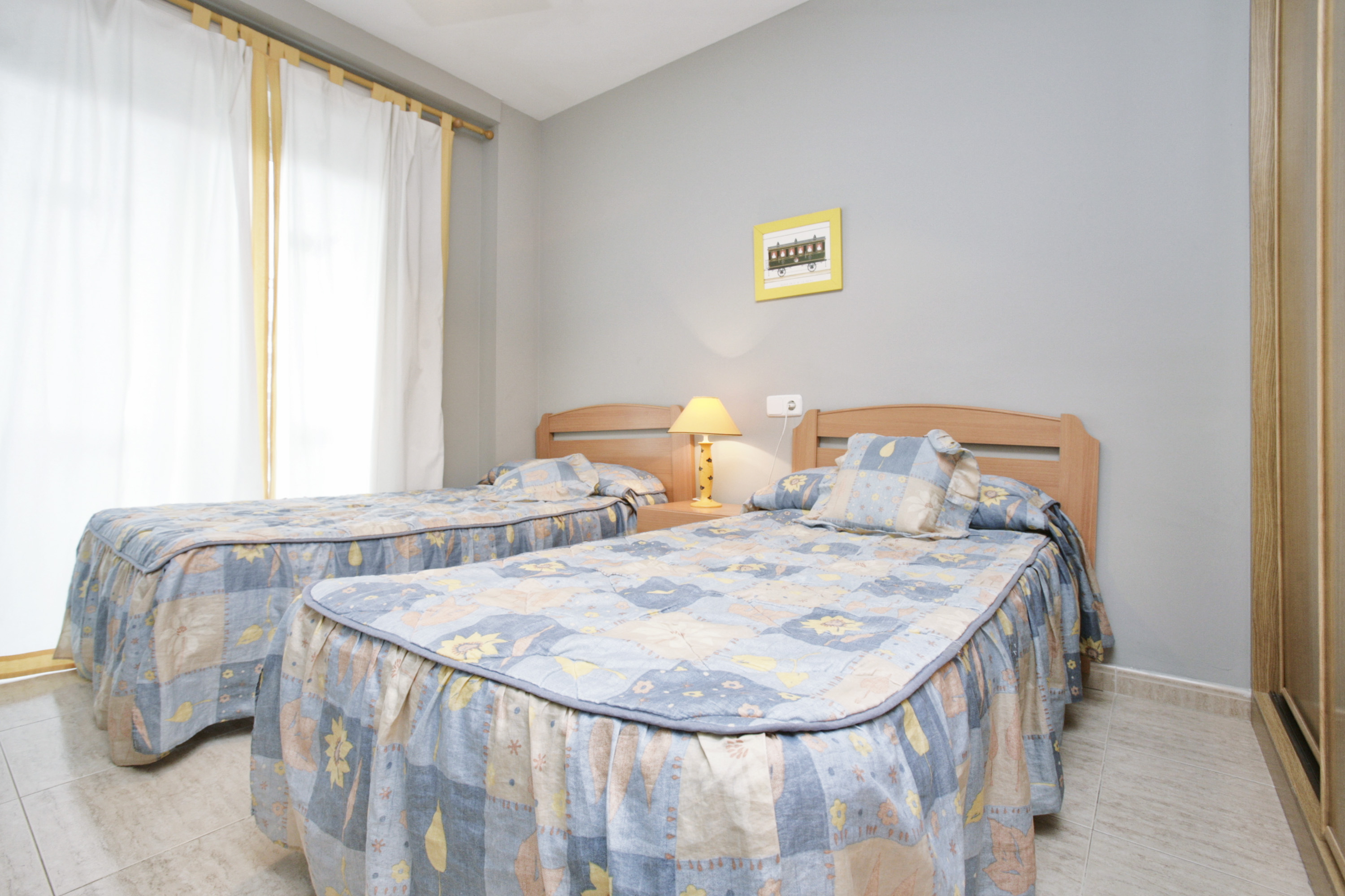 Apartments Larimar Salou Rentalmar Families Only