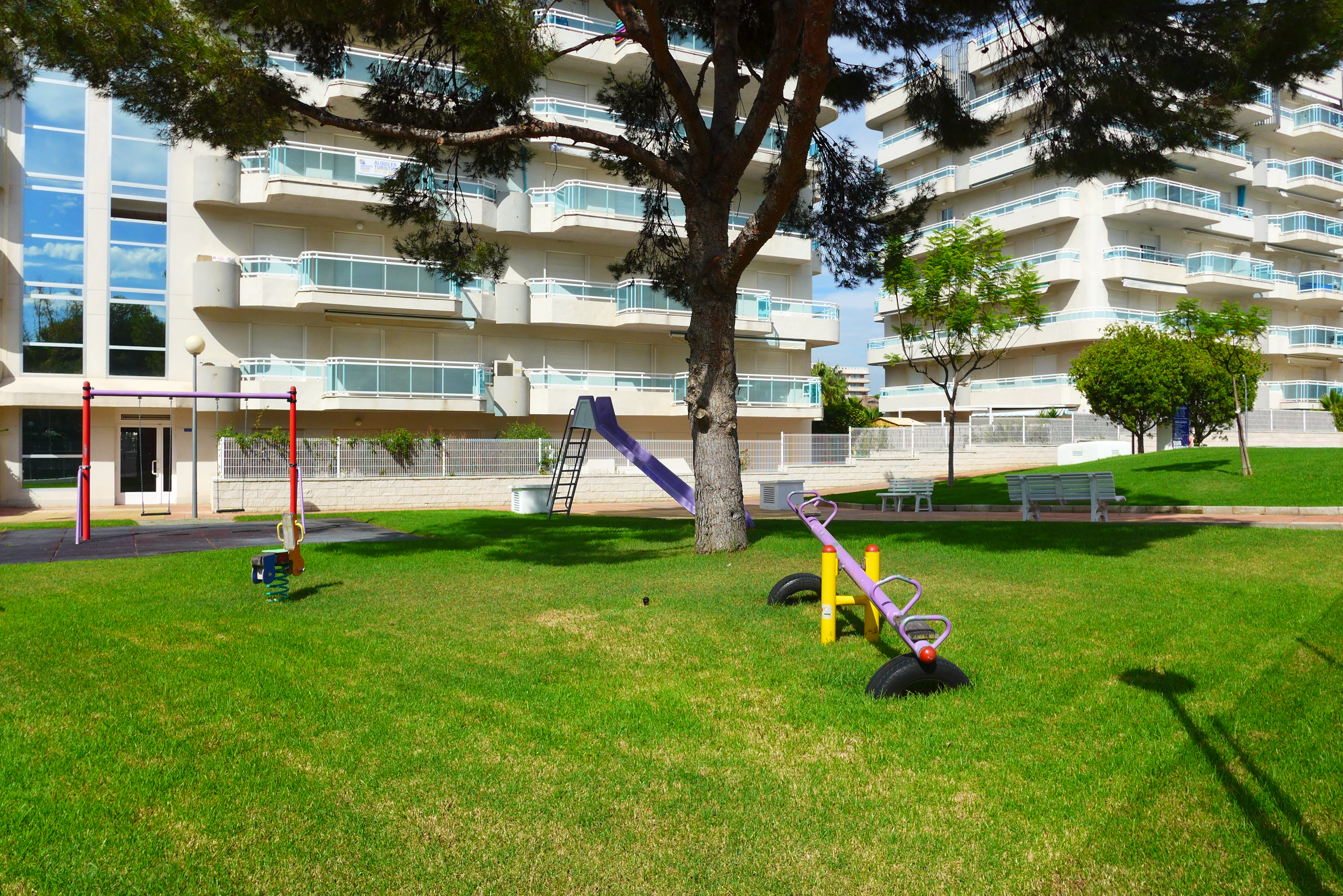 Apartments Larimar Salou Rentalmar Families Only