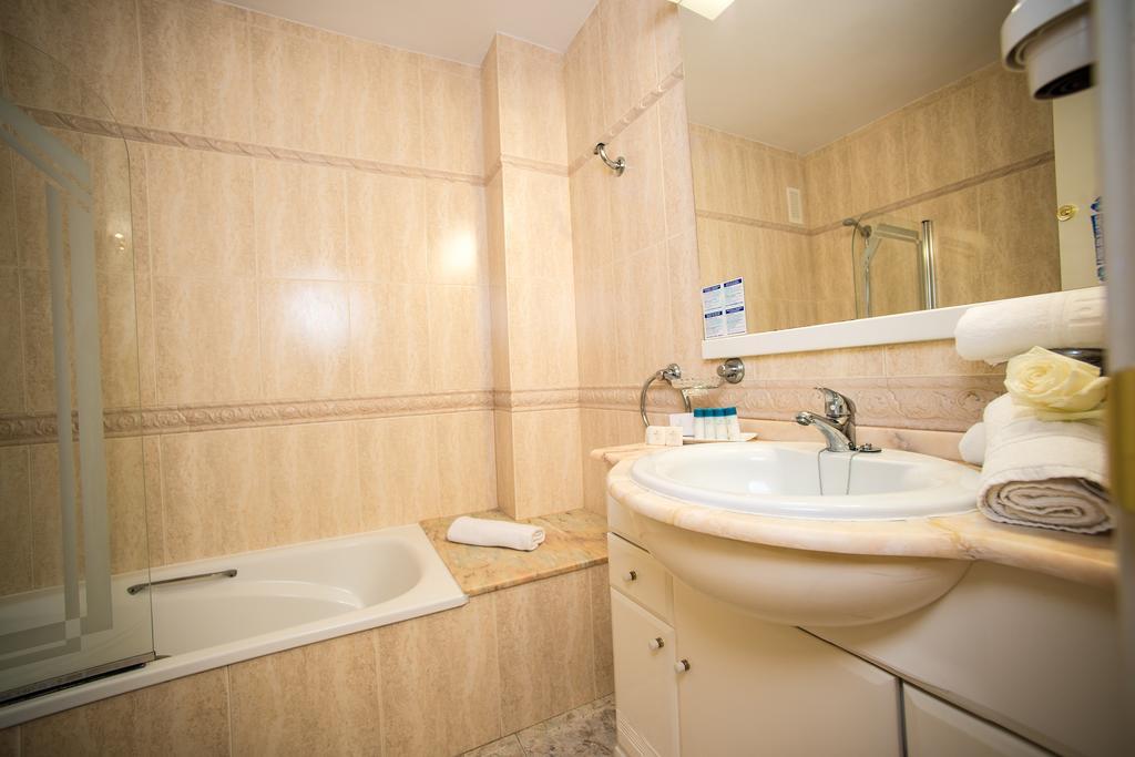 Ona Suites Salou