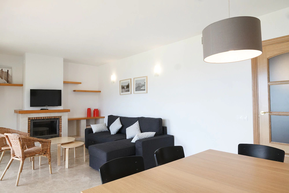UHC Arinsal Family Complex