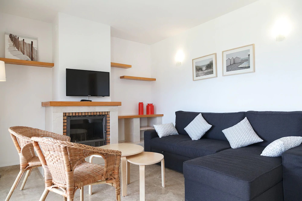 UHC Arinsal Family Complex
